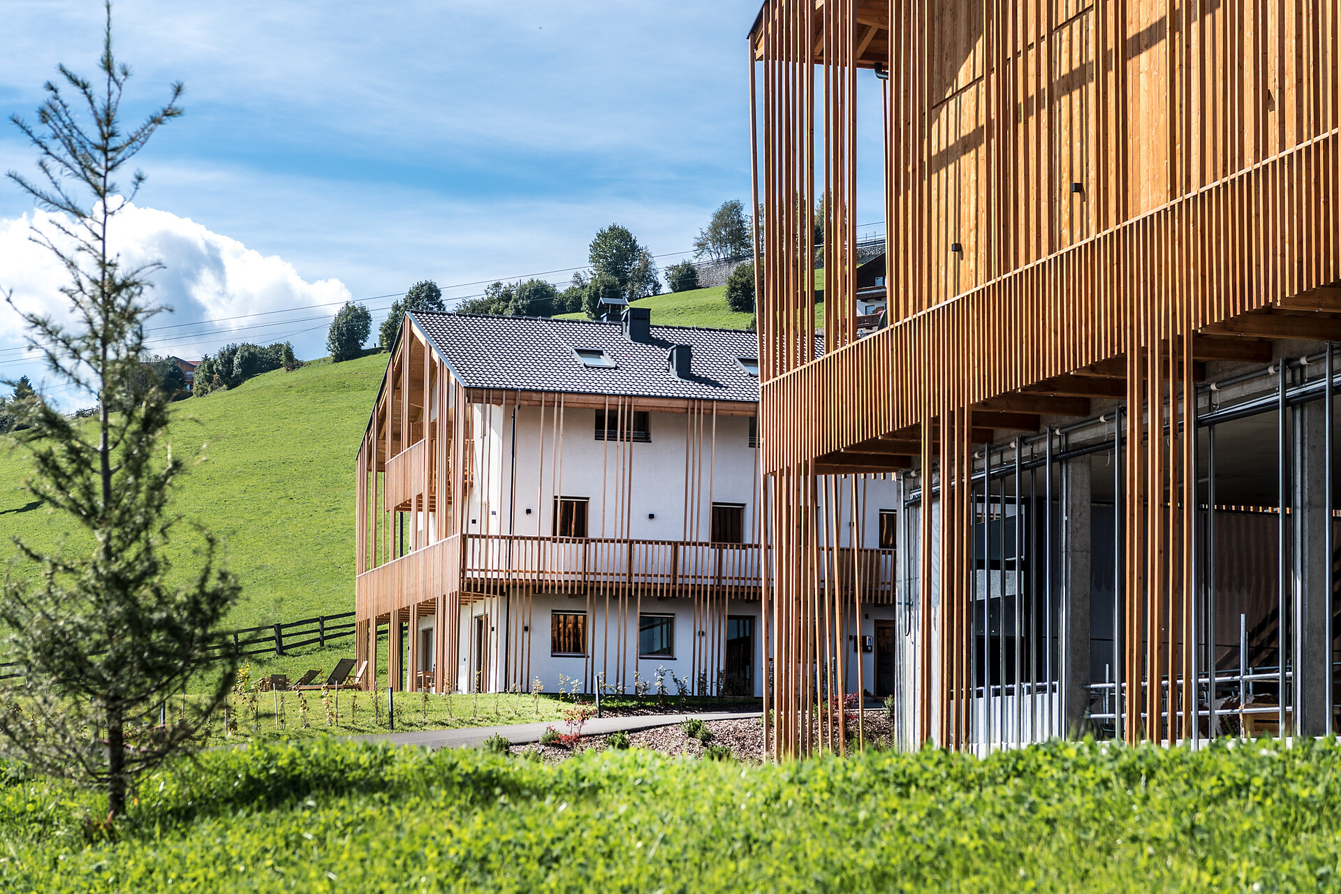 Hoferhof im Sommer