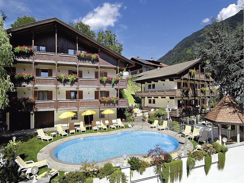 Hotel Hirzer