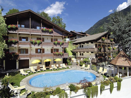 Hotel Hirzer St.Martin in Passeier/San Martino in Passiria 1 suedtirol.info