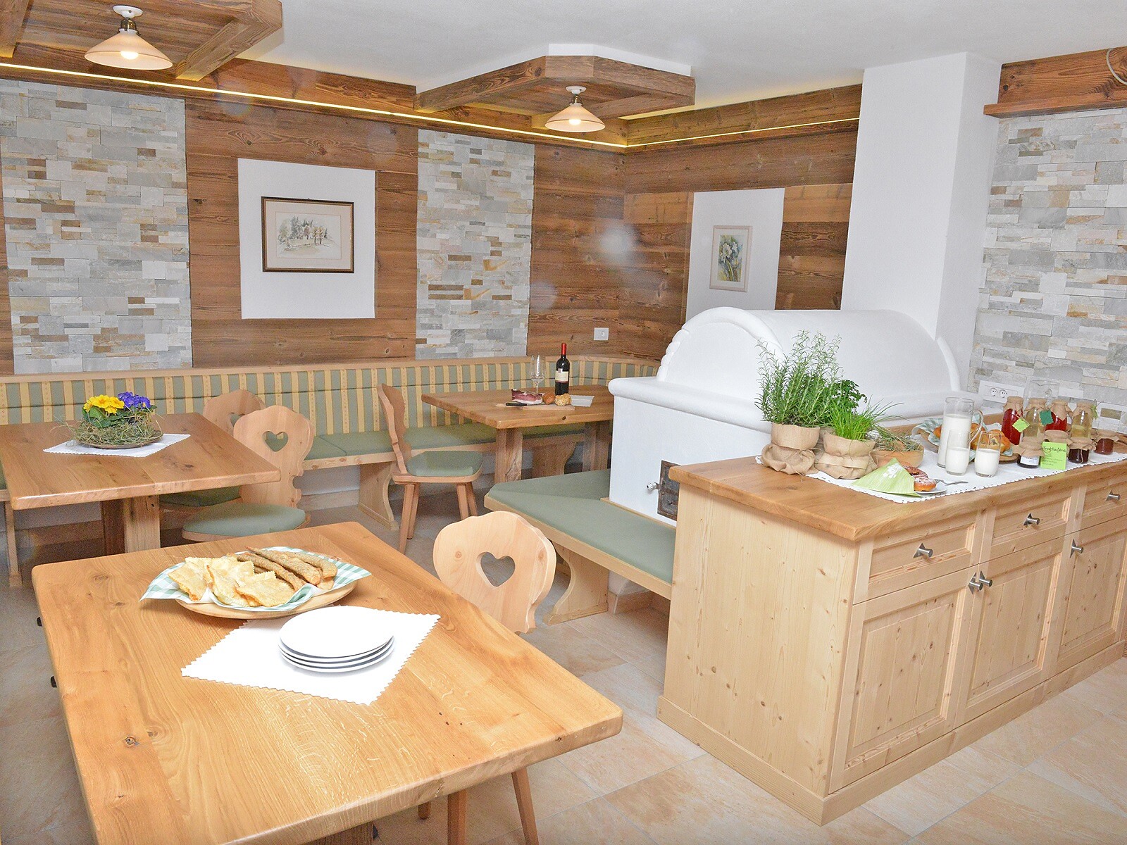Breakfast room