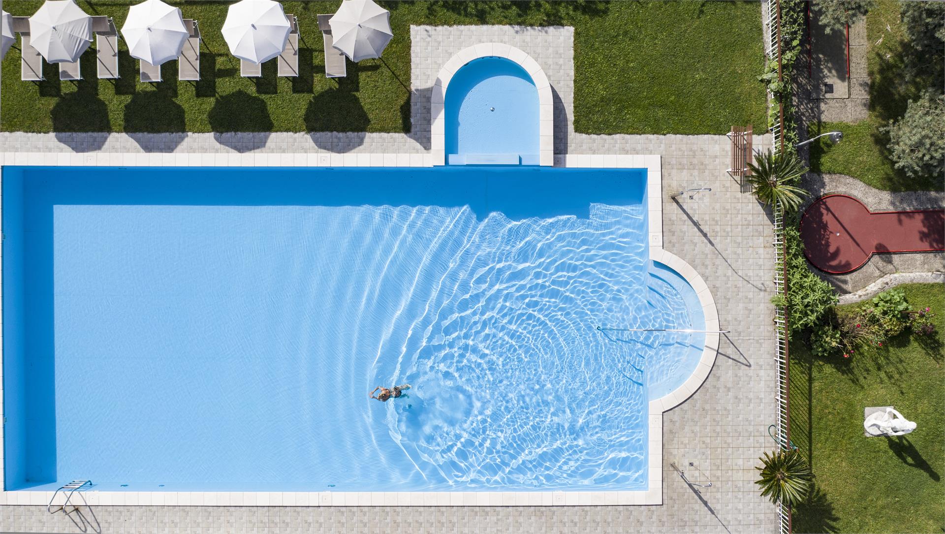 Hotel Weiss Partschins 6 suedtirol.info