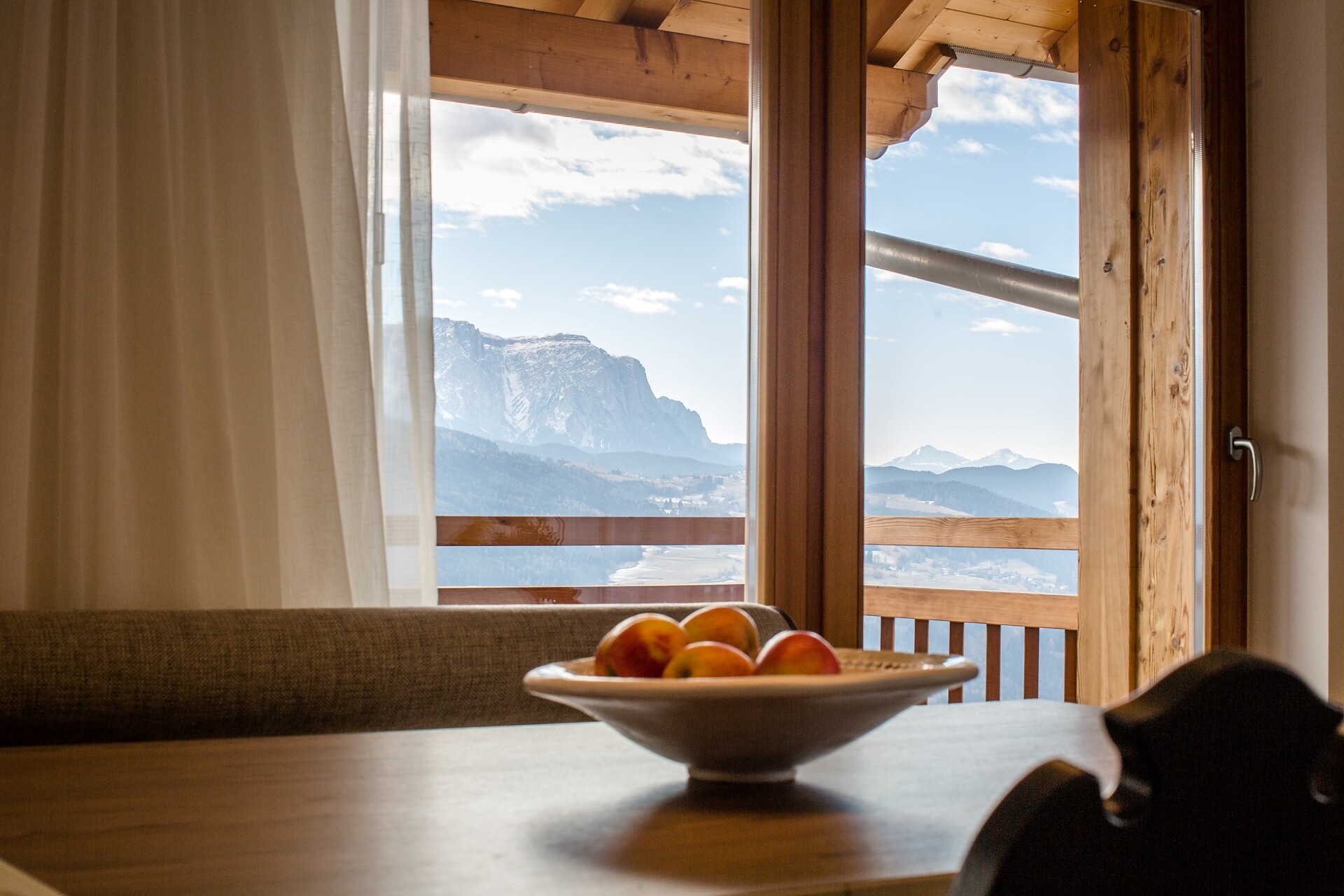 Esstisch mit Blick auf den Schlern