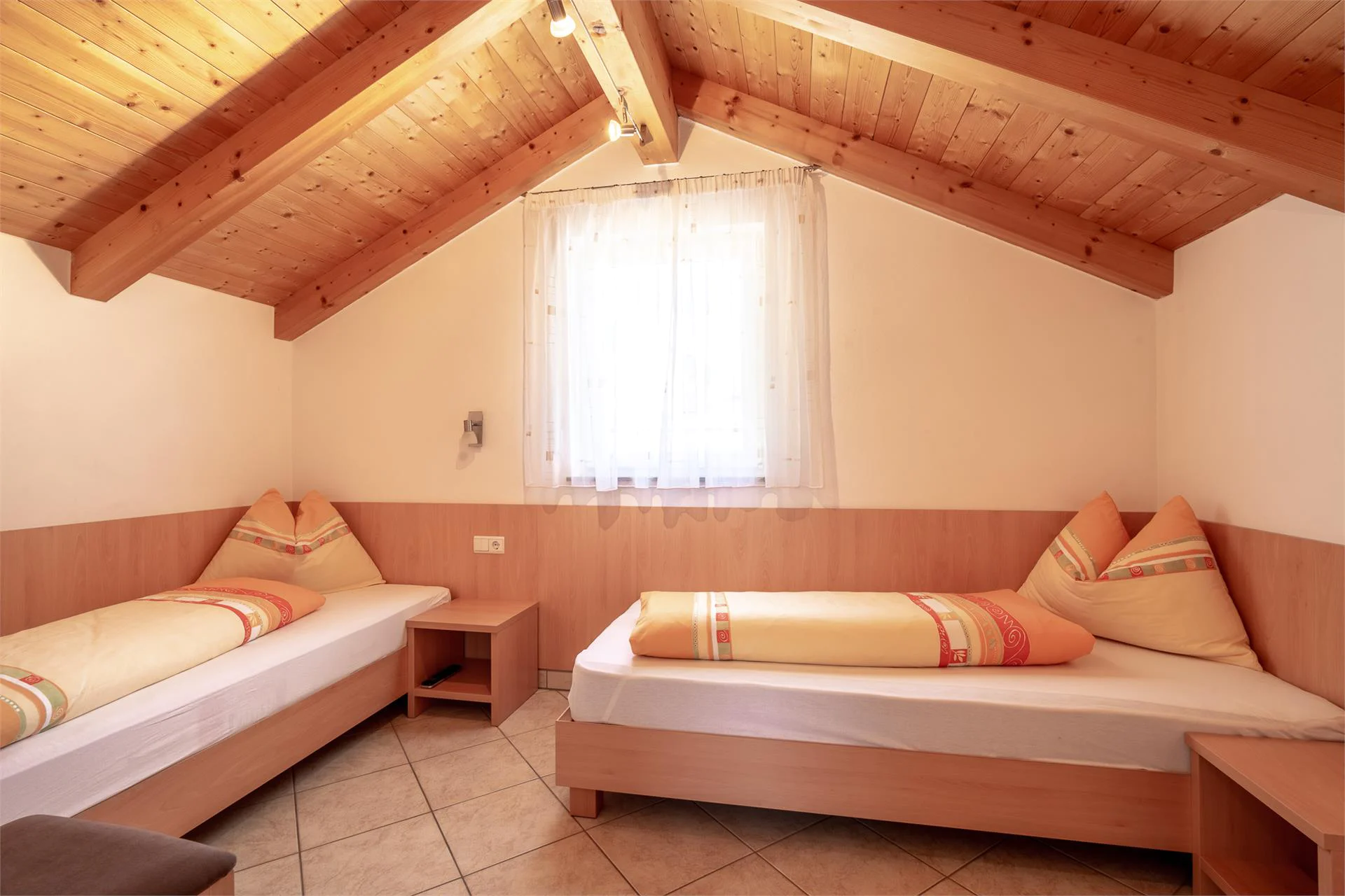 Haus Winkler - Apartments Terlan/Terlano 10 suedtirol.info