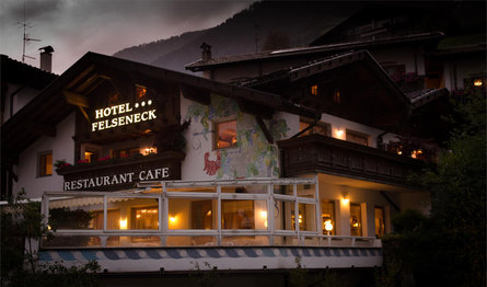Hotel Felseneck St.Leonhard in Passeier/San Leonardo in Passiria 2 suedtirol.info