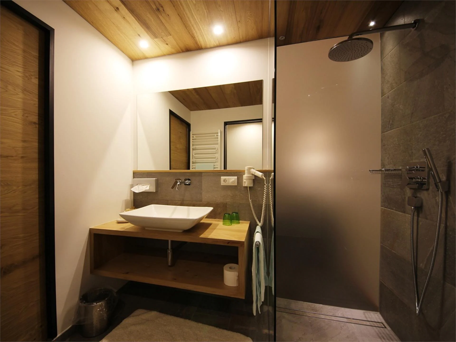 Hohenegg - Meine Sarner Appartements Sarntal 4 suedtirol.info