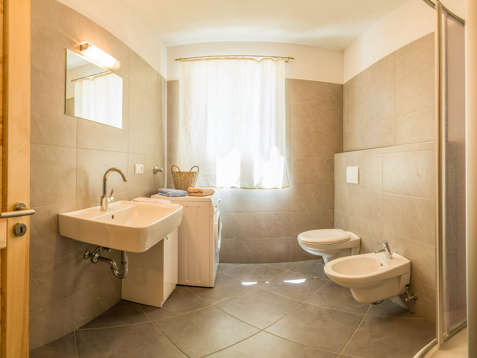 Haus zur Traube - Strada del Vino - #11 - suedtirol.info