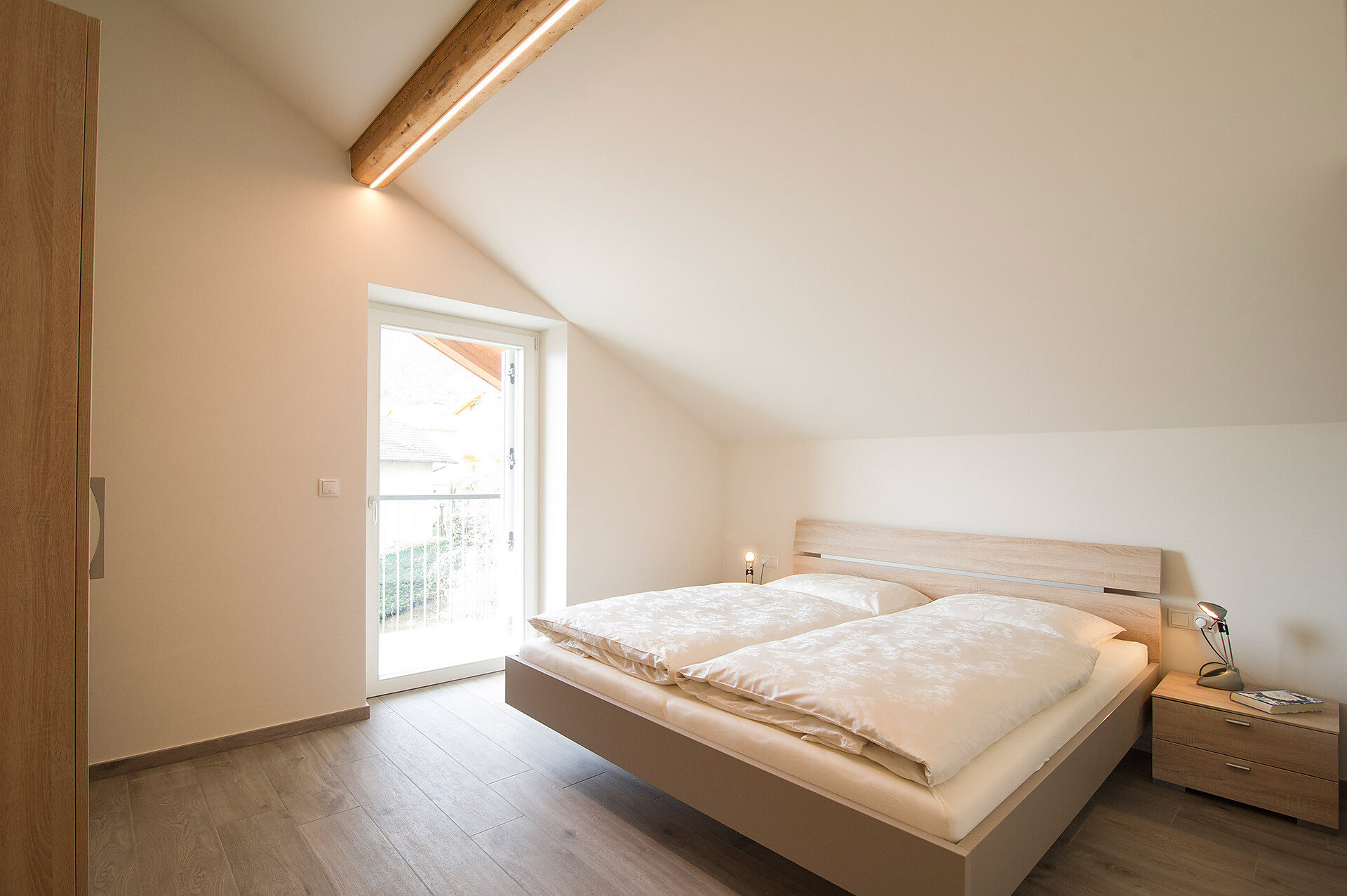 "Muatrs Kuchl" camera da letto