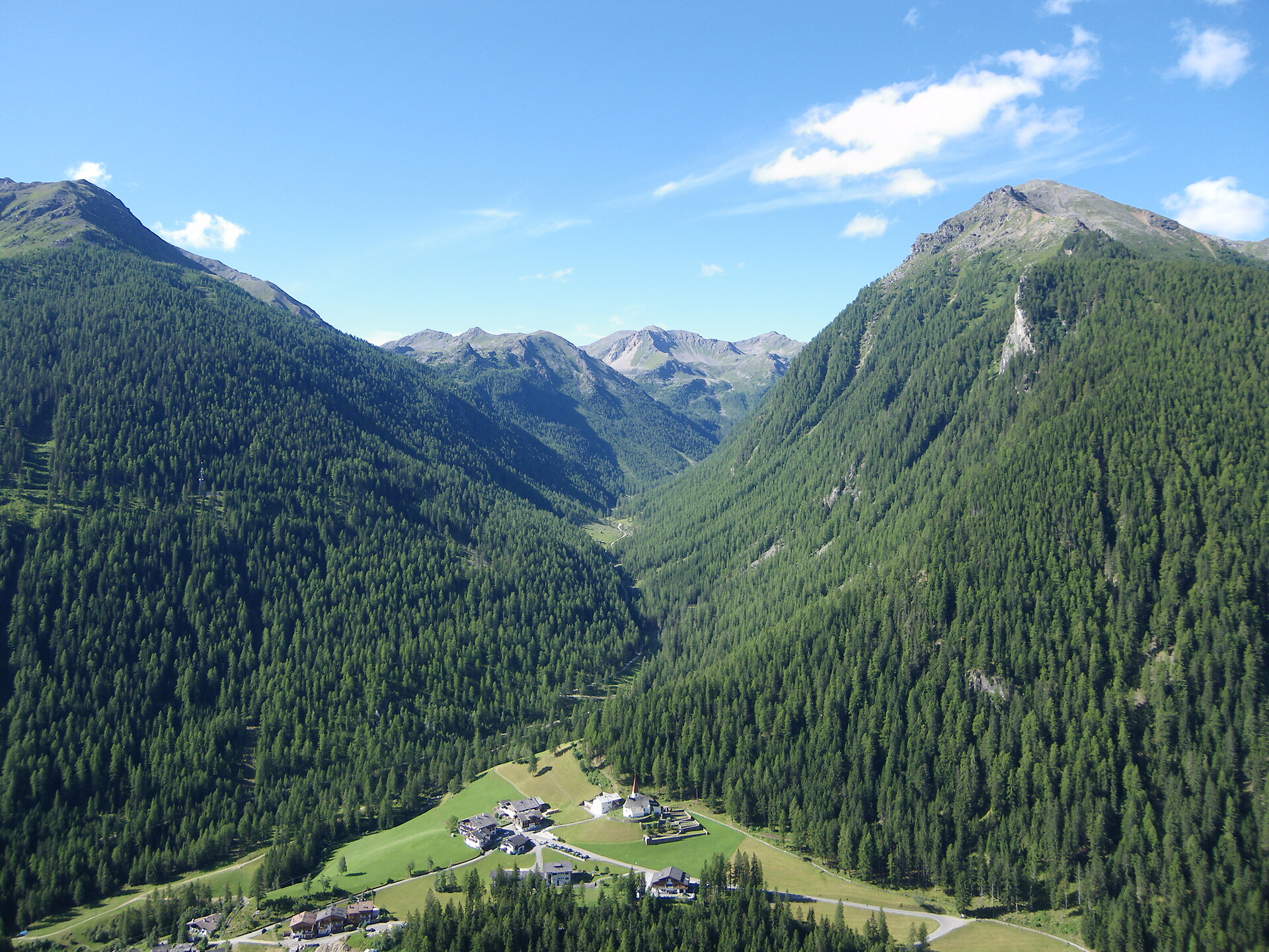 St. Gertraud mit Kirchbergtal
