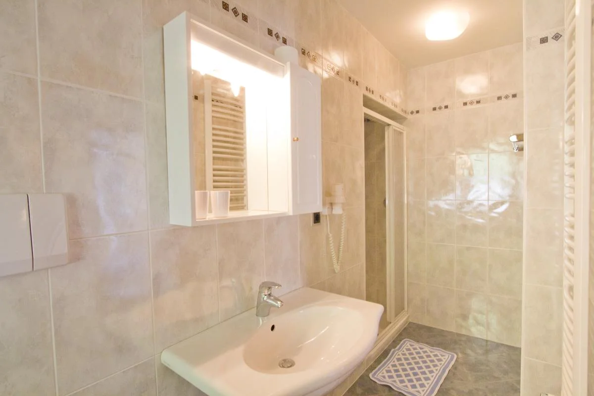 Haus Niederweg Tirolo 14 suedtirol.info