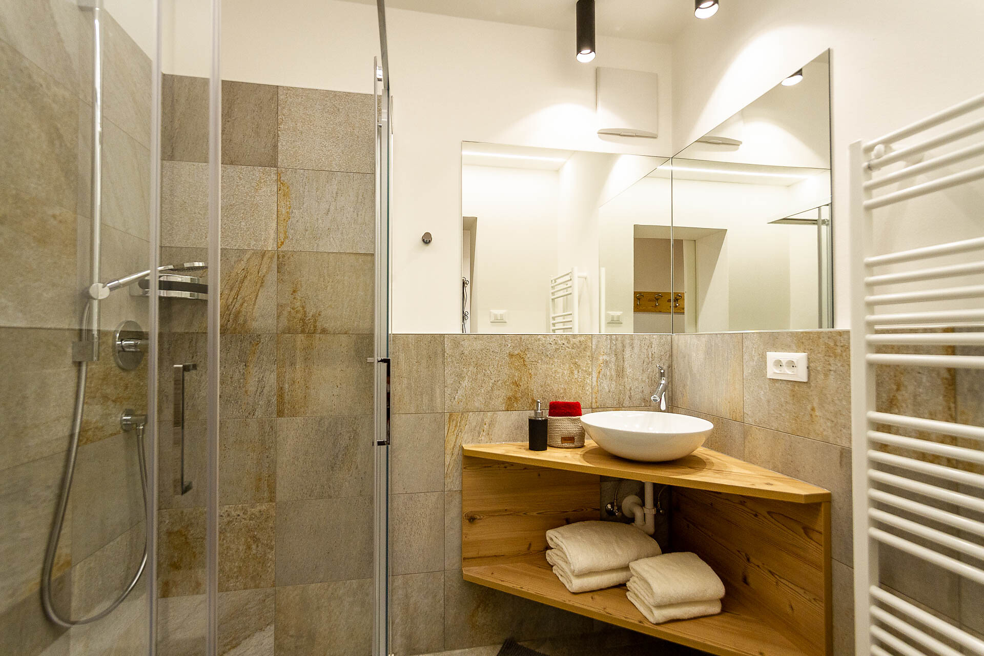 bathroom app.2
