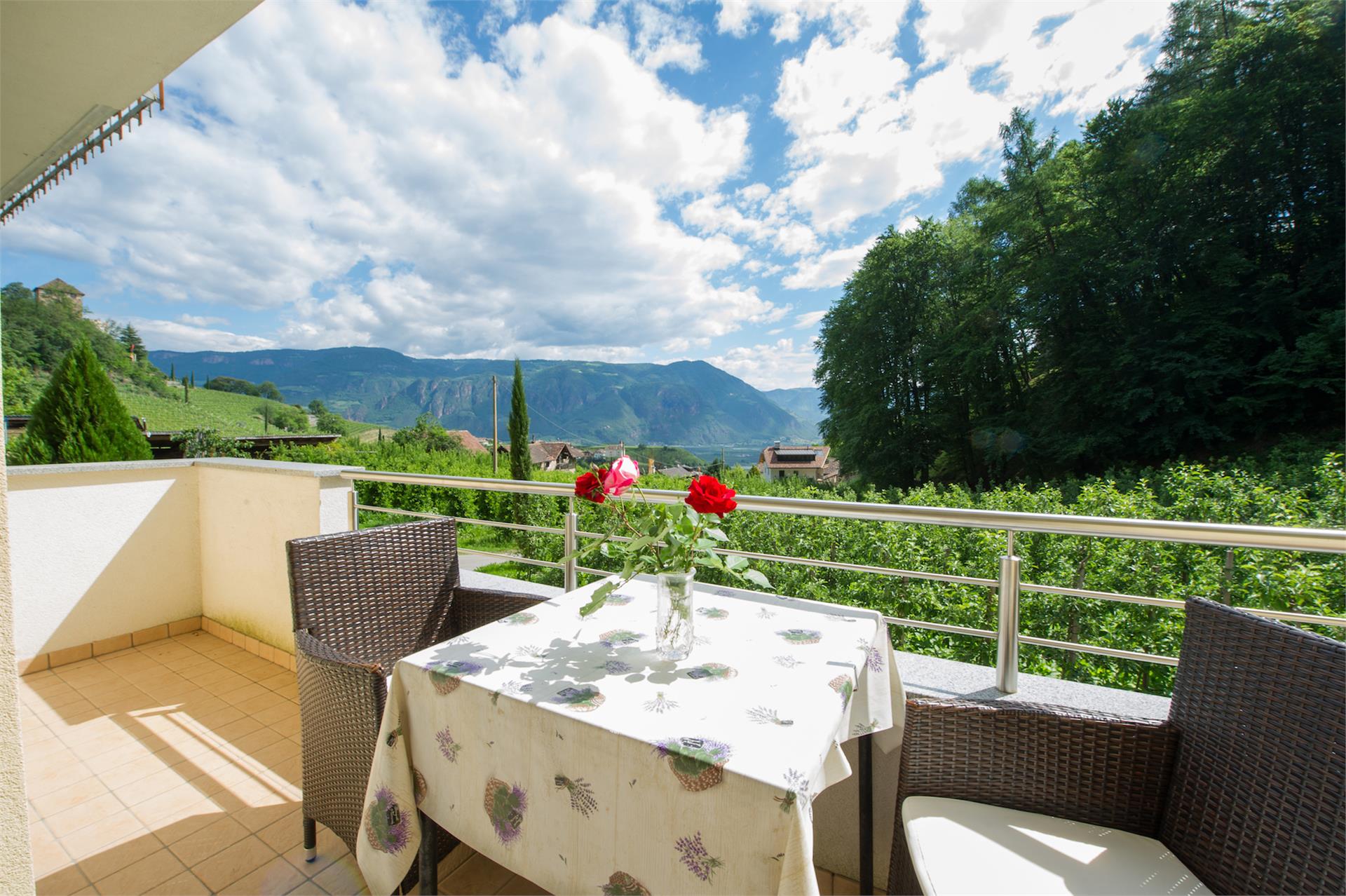 Haus Leimegger Eppan an der Weinstraße 6 suedtirol.info