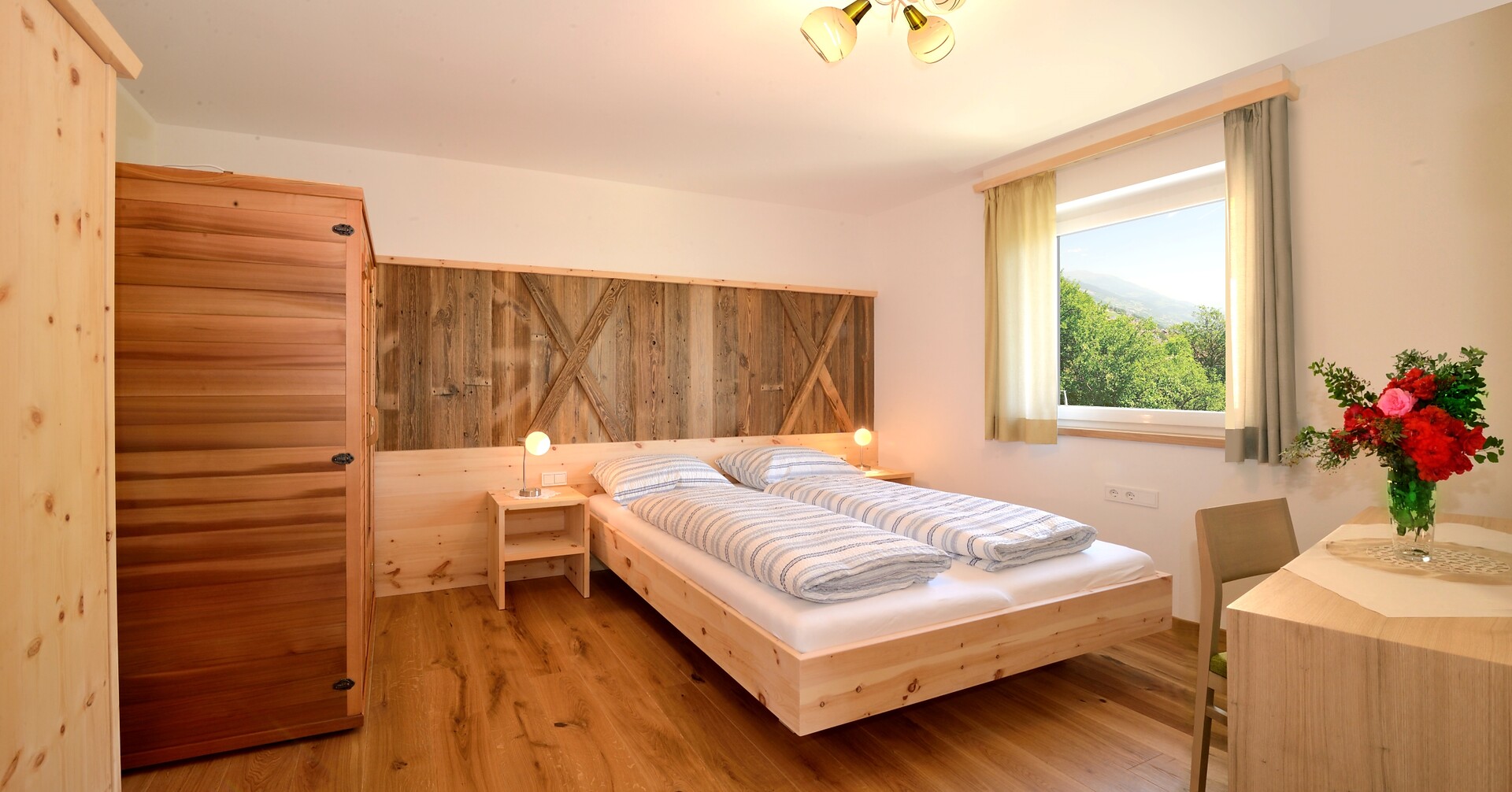 Zimmer Kastanienbaum