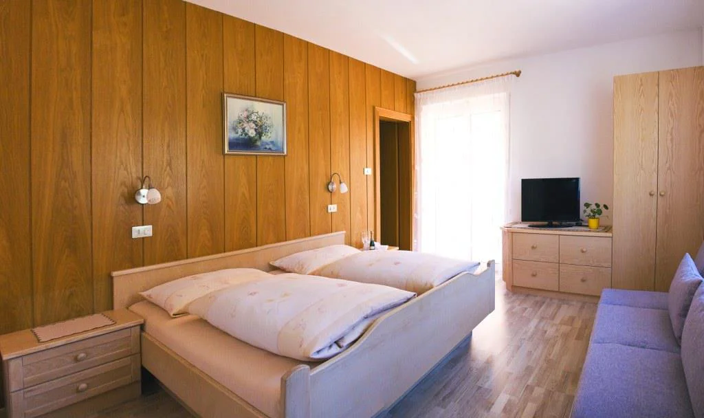 Haus Pöder Naturno 10 suedtirol.info