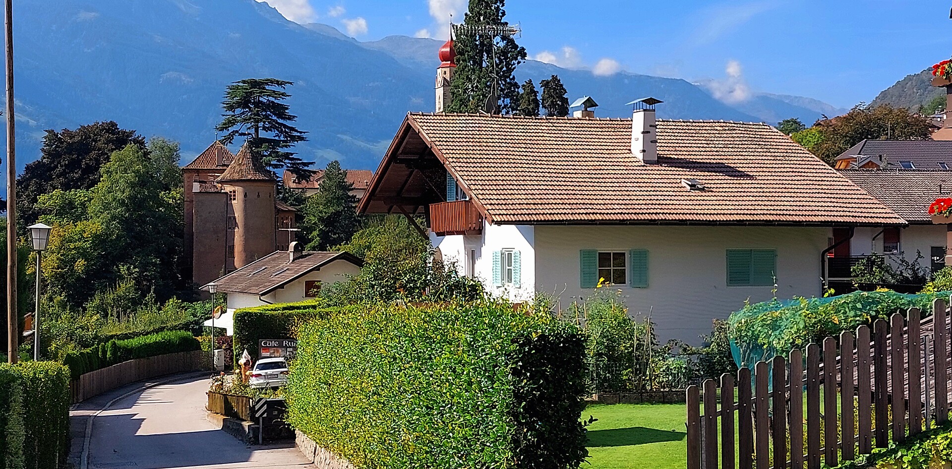 Cafe Rudi Living Apartments