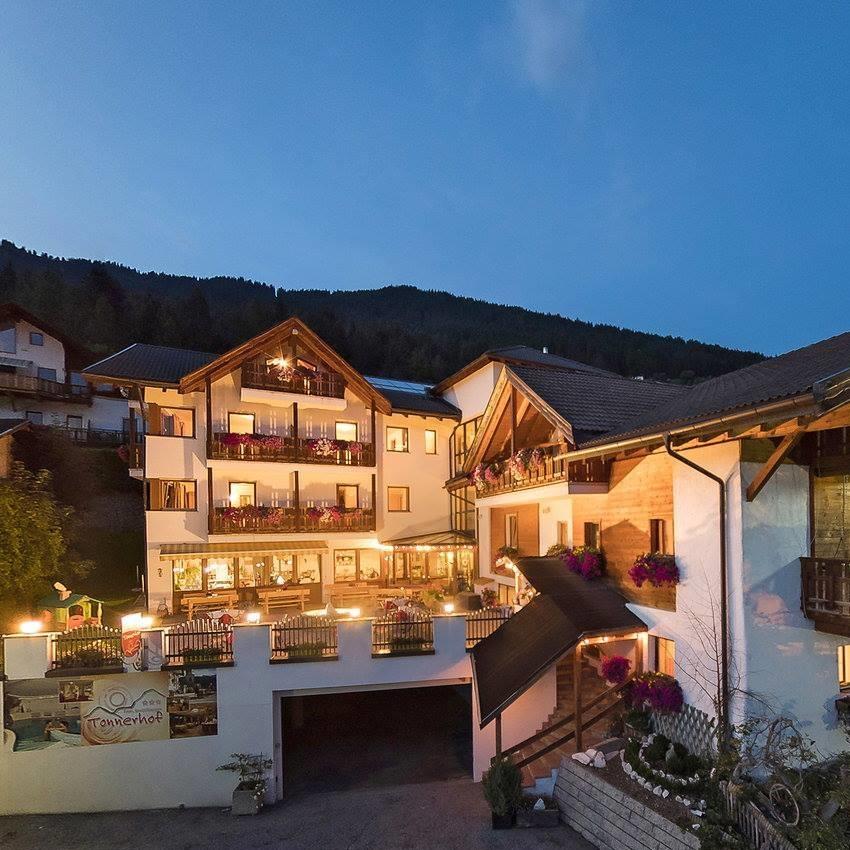 Hotel Tonnerhof Racines 2 suedtirol.info
