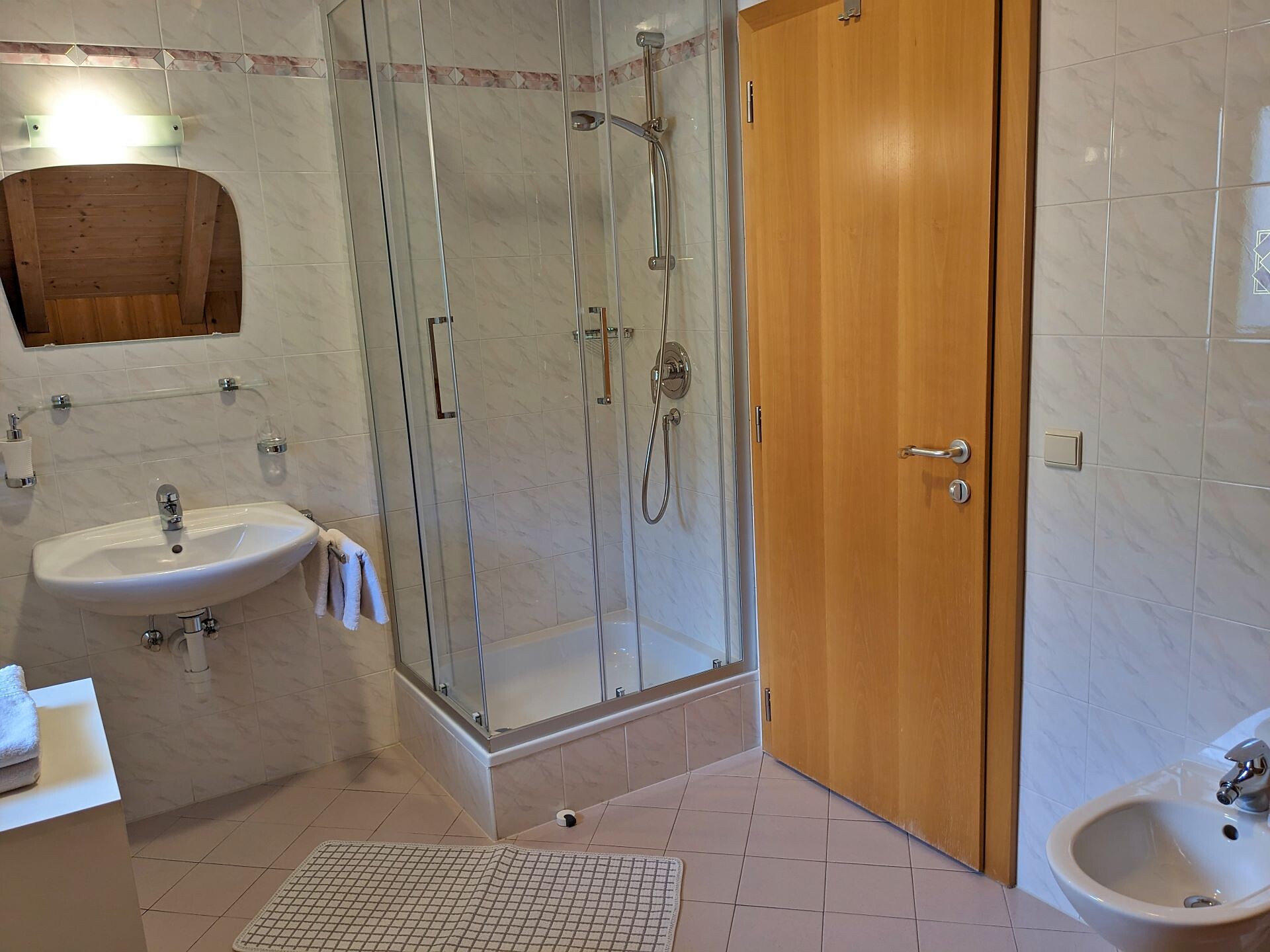 Badezimmer App. "Lilie"