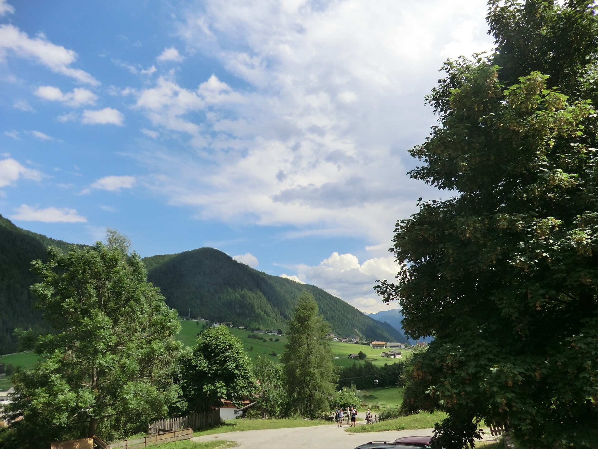 Hofer - Brixen/Bressanone and environs - #18 - suedtirol.info