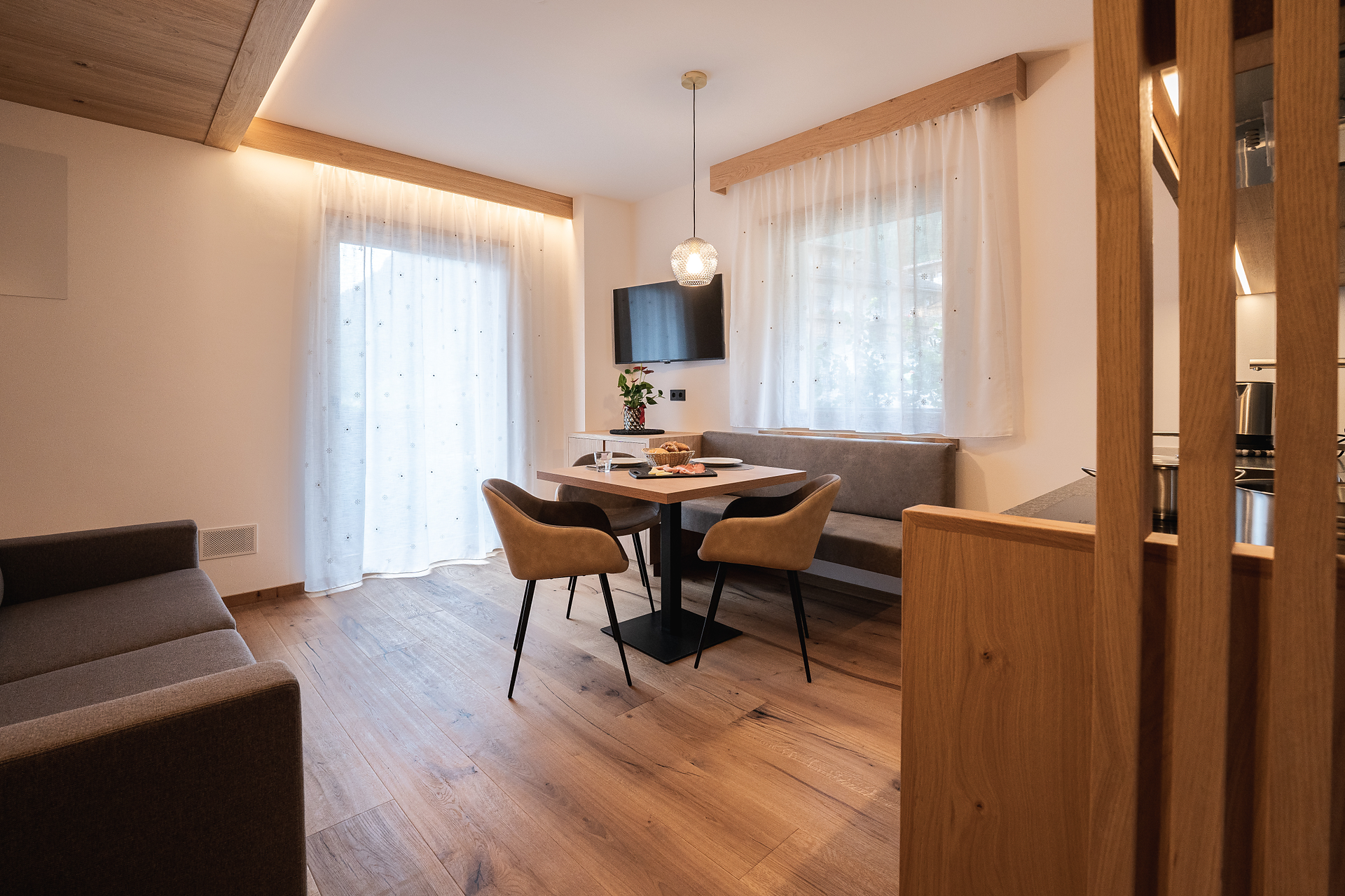 Hotel  Zum Schlössl - Dolomites Region Kronplatz/Plan de Corones - #4 - suedtirol.info