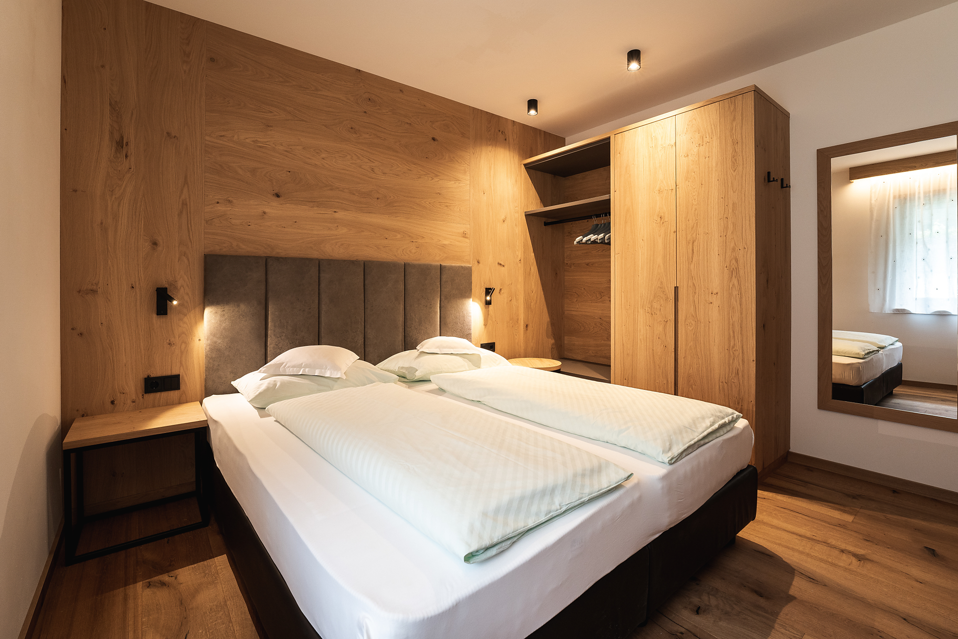 Hotel  Zum Schlössl - Dolomites Region Kronplatz/Plan de Corones - #3 - suedtirol.info