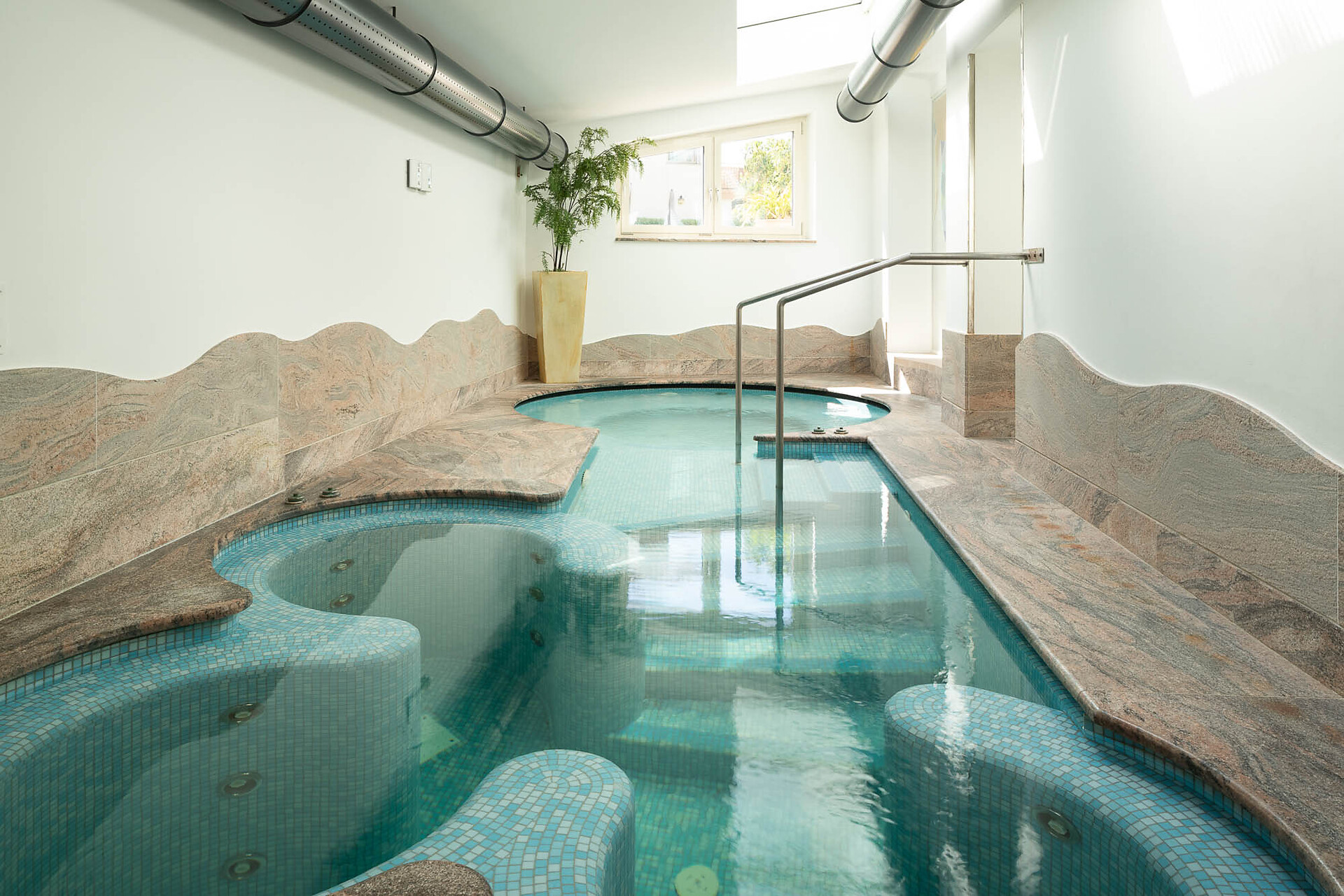 Hotel Laurin Tirol 9 suedtirol.info