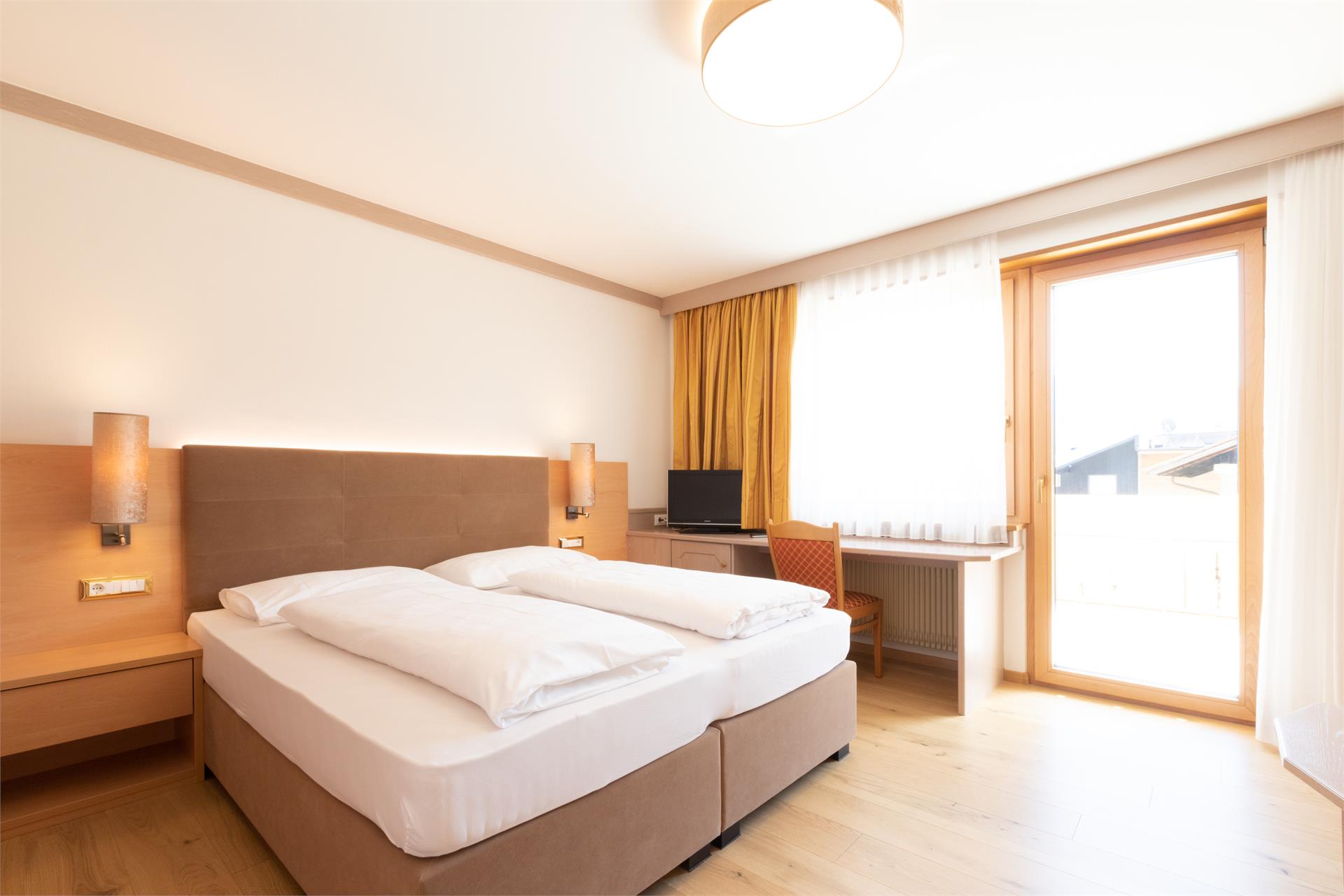 Hotel Laurin Tirol 8 suedtirol.info