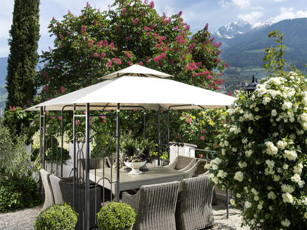 Hotel Gravenstein Tirol 1 suedtirol.info