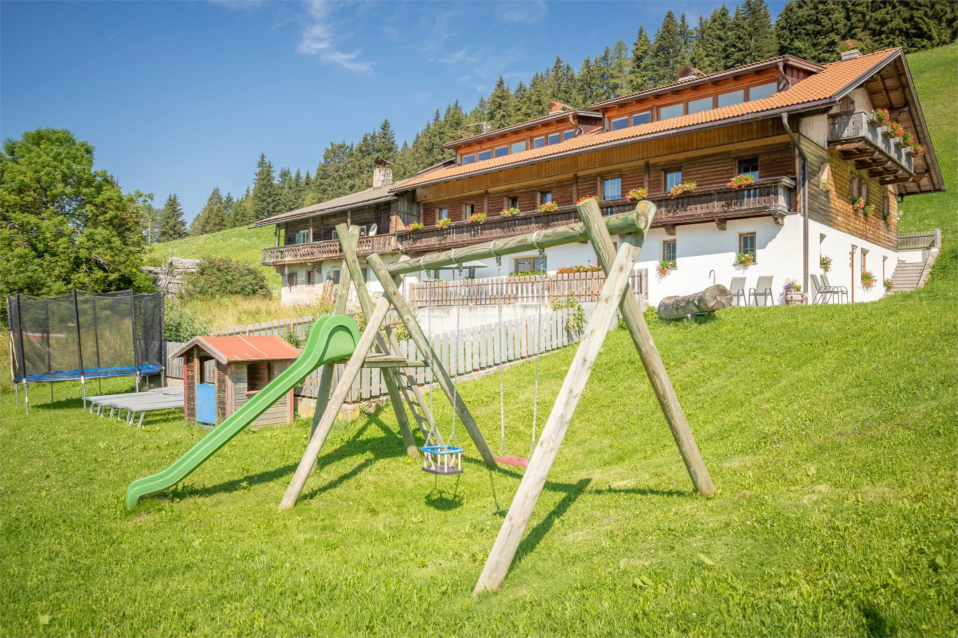 Hackerhof Toblach/Dobbiaco 2 suedtirol.info