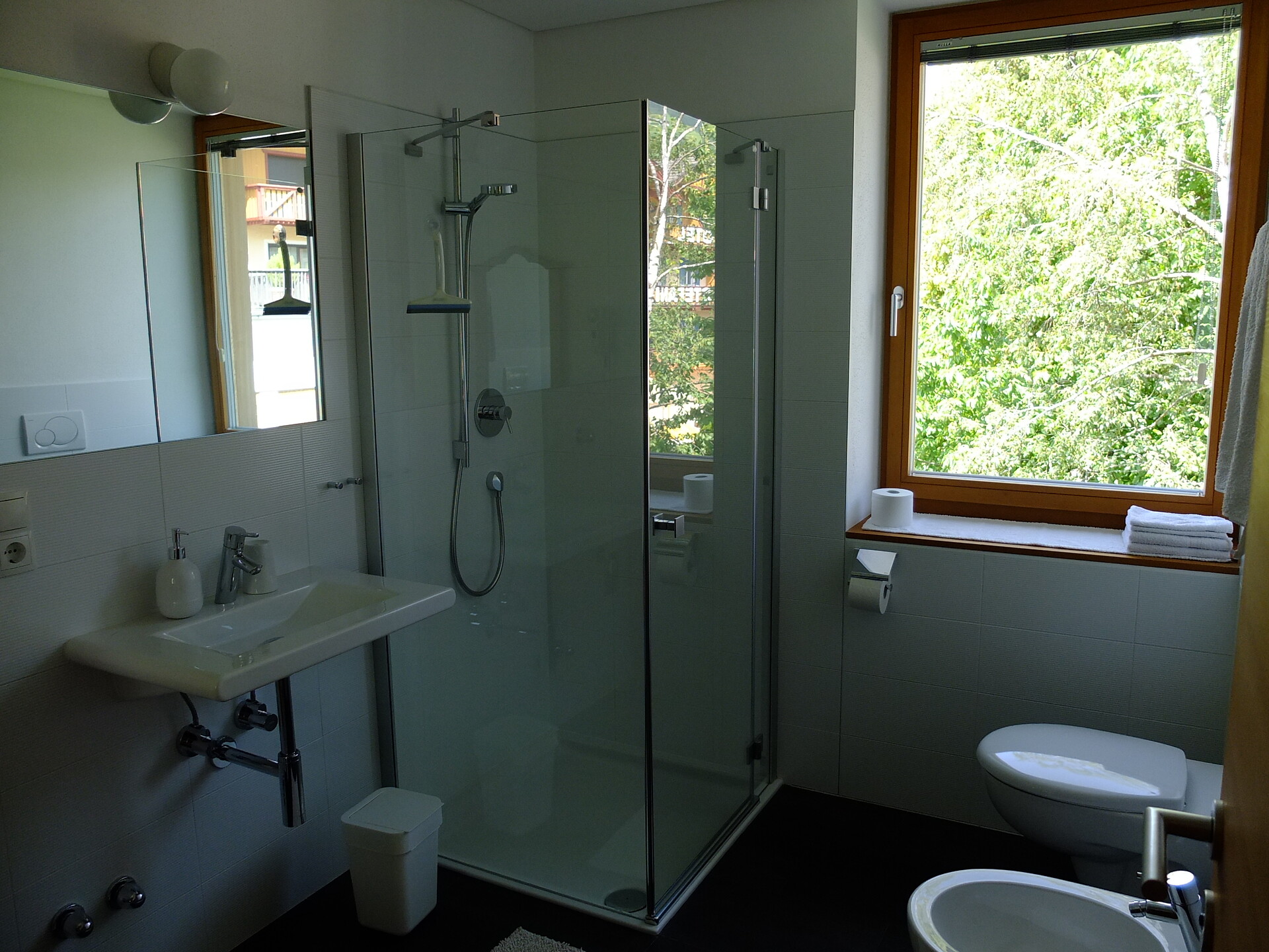 Appartment west / bathroom