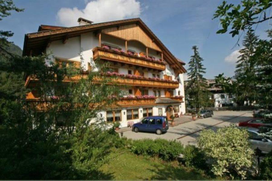 Hotel Resa Blancia San Vigilio 2 suedtirol.info