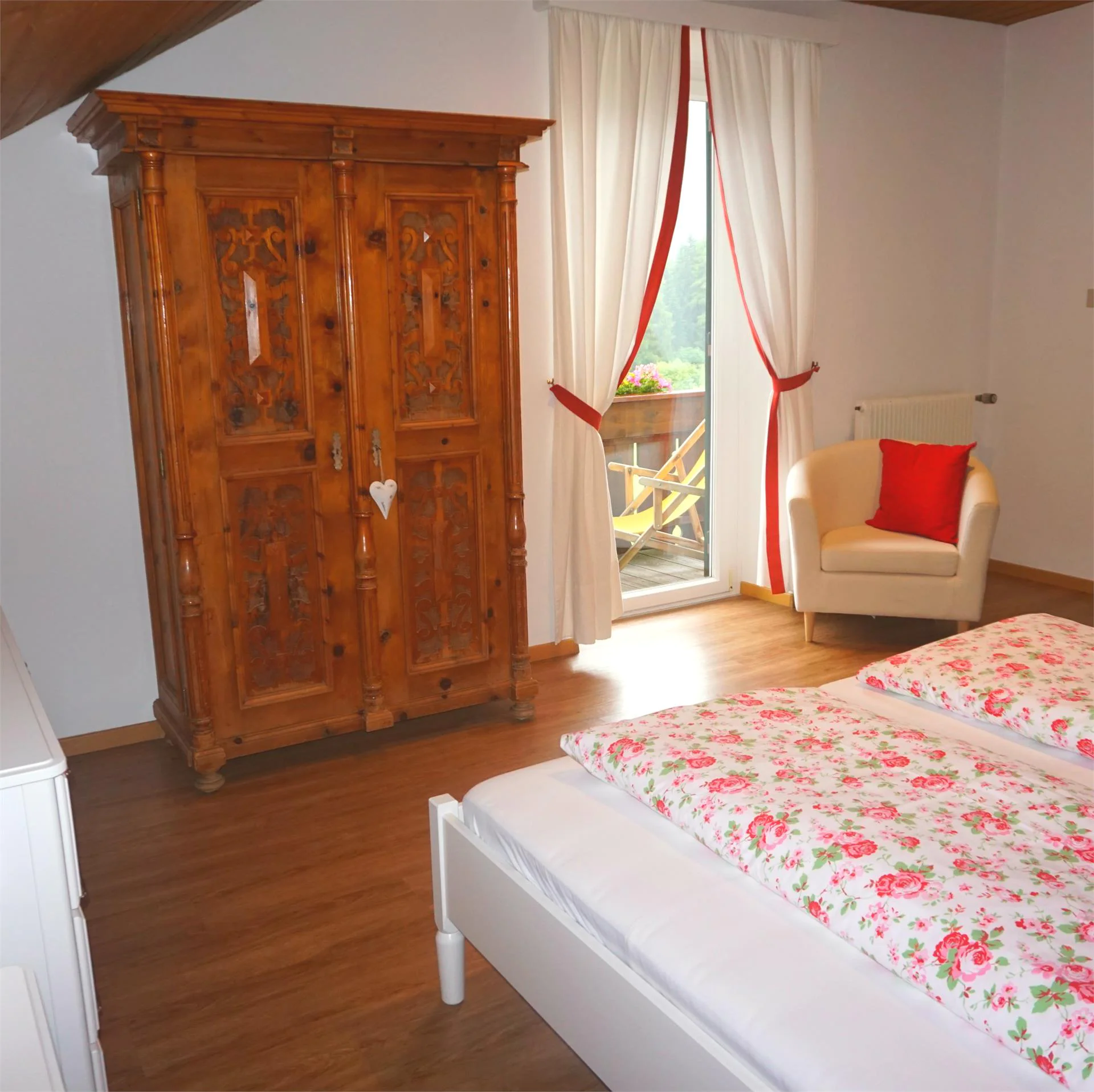 Hotel Holzer Sexten/Sesto 11 suedtirol.info