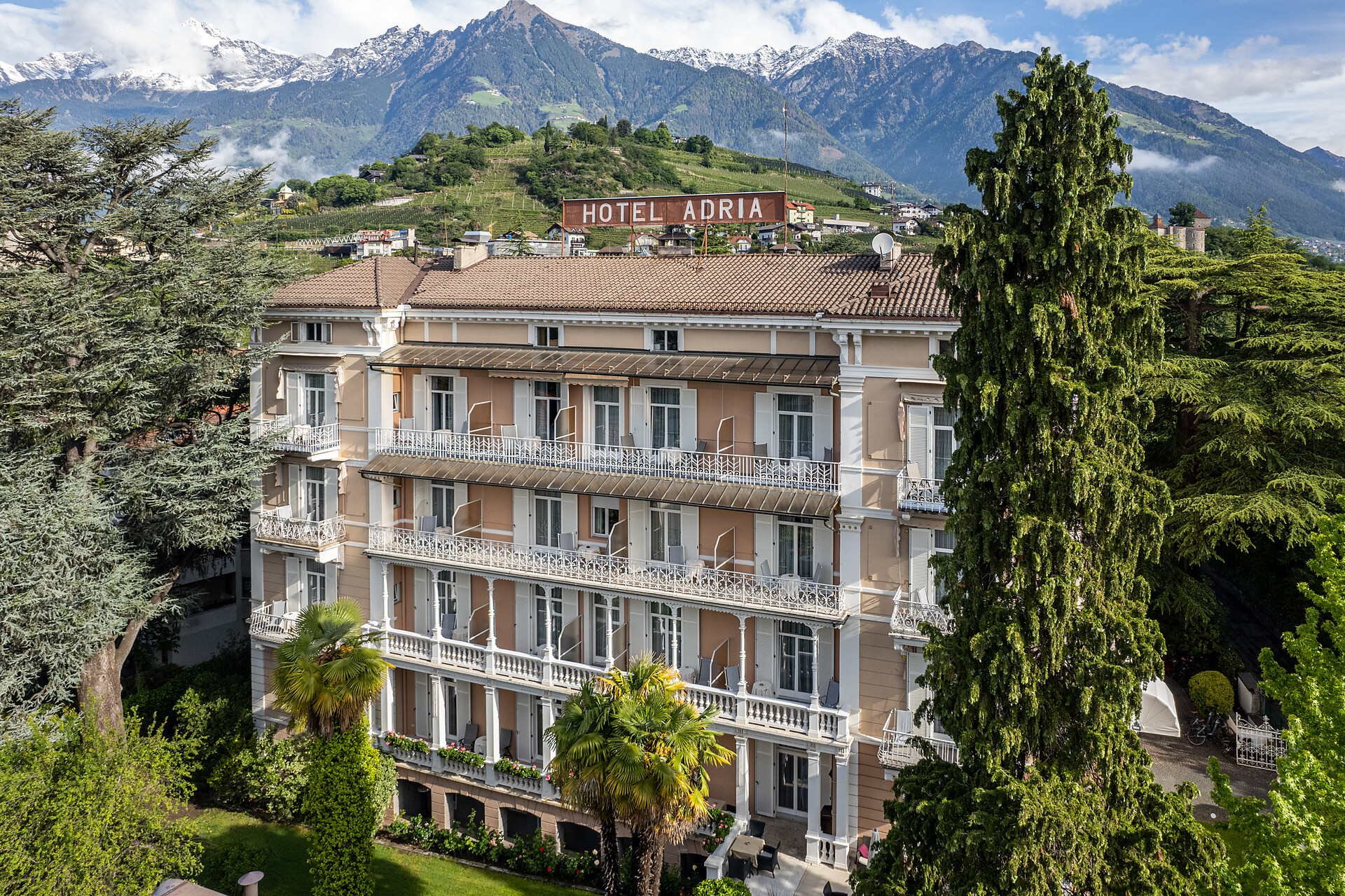 Hotel Adria by day