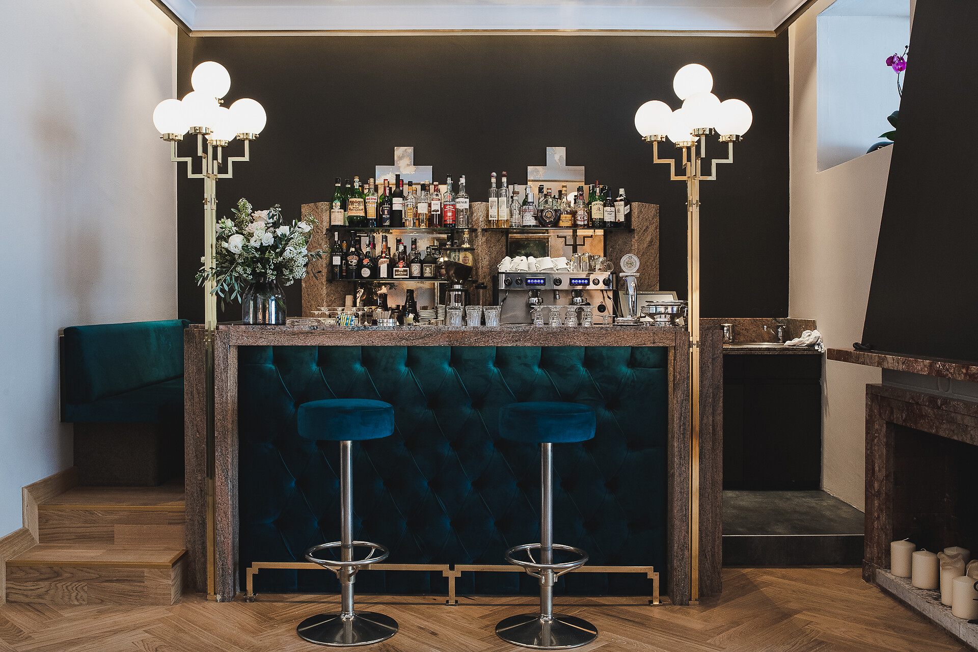Hotel bar