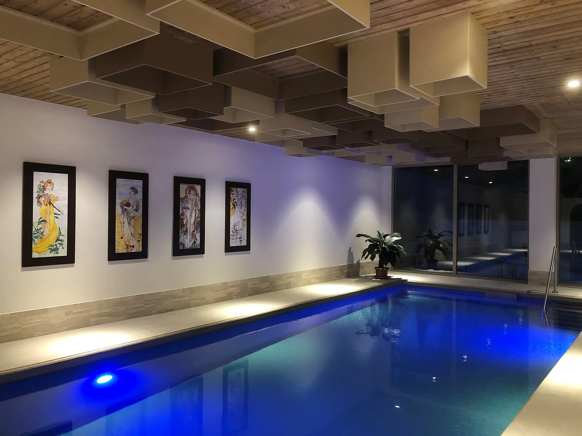 Hotel Pension Tiffany Meran/Merano 1 suedtirol.info
