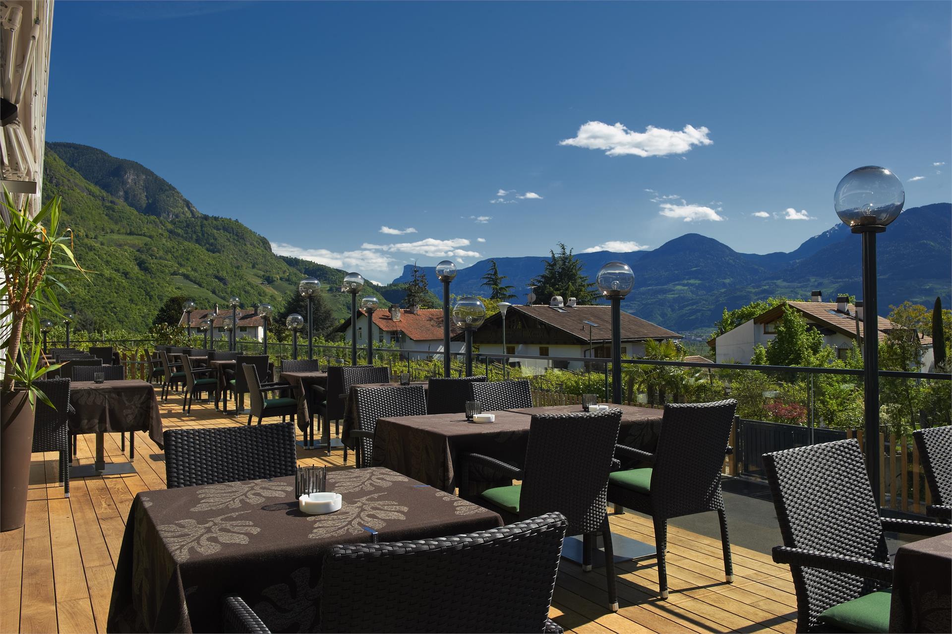 Hotel Ladurner Meran/Merano 5 suedtirol.info