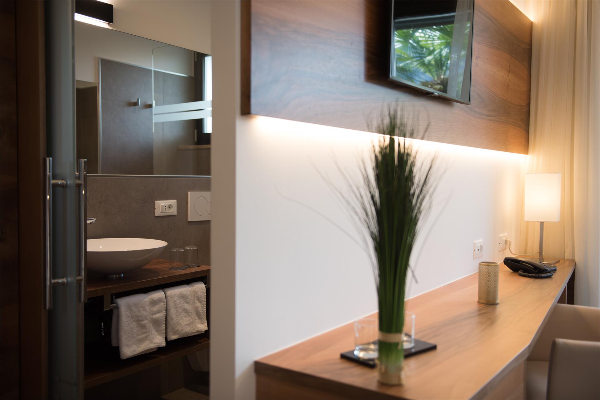 Hotel Ladurner Meran/Merano 22 suedtirol.info