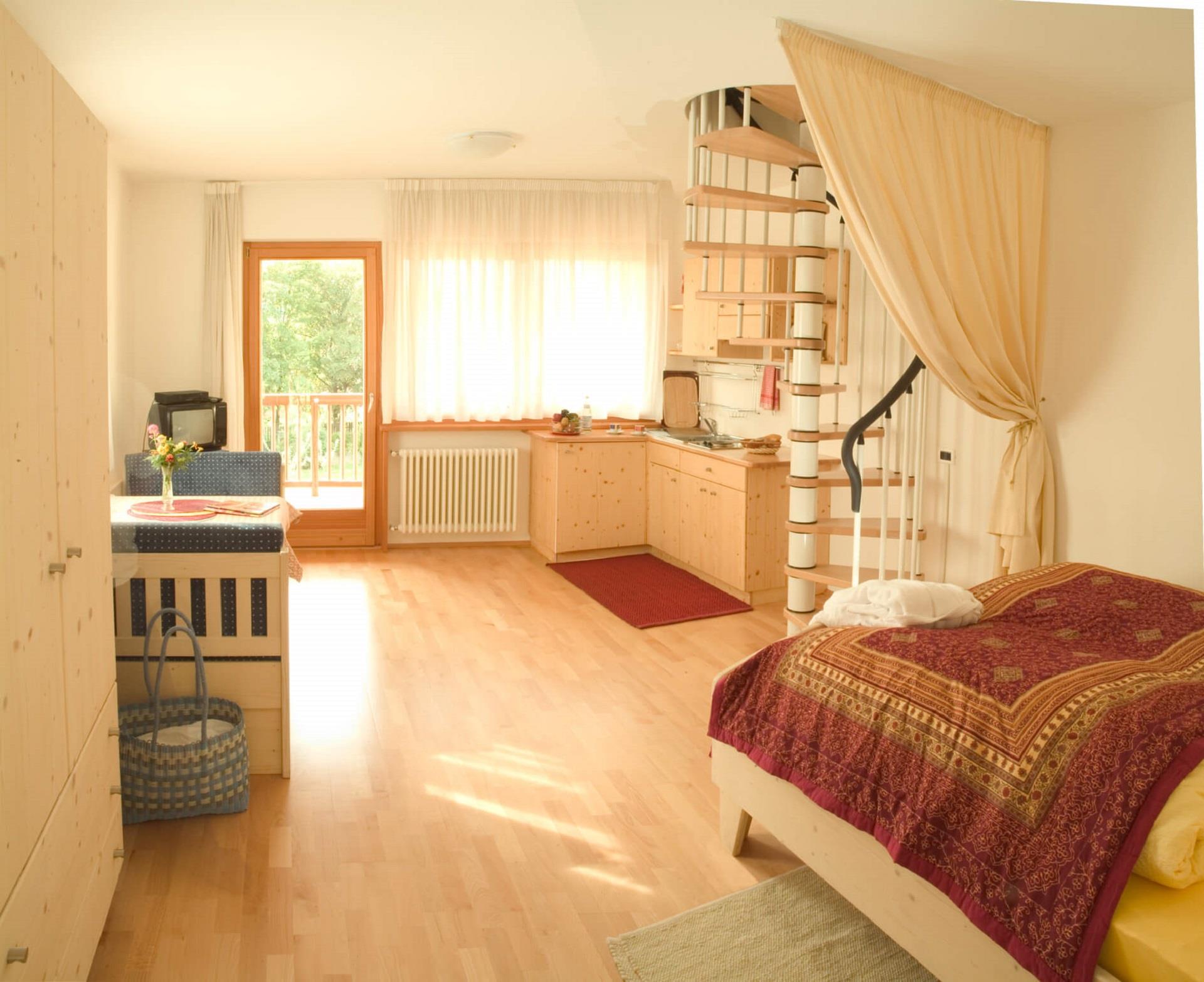 Haus Regenbogen Auer 3 suedtirol.info