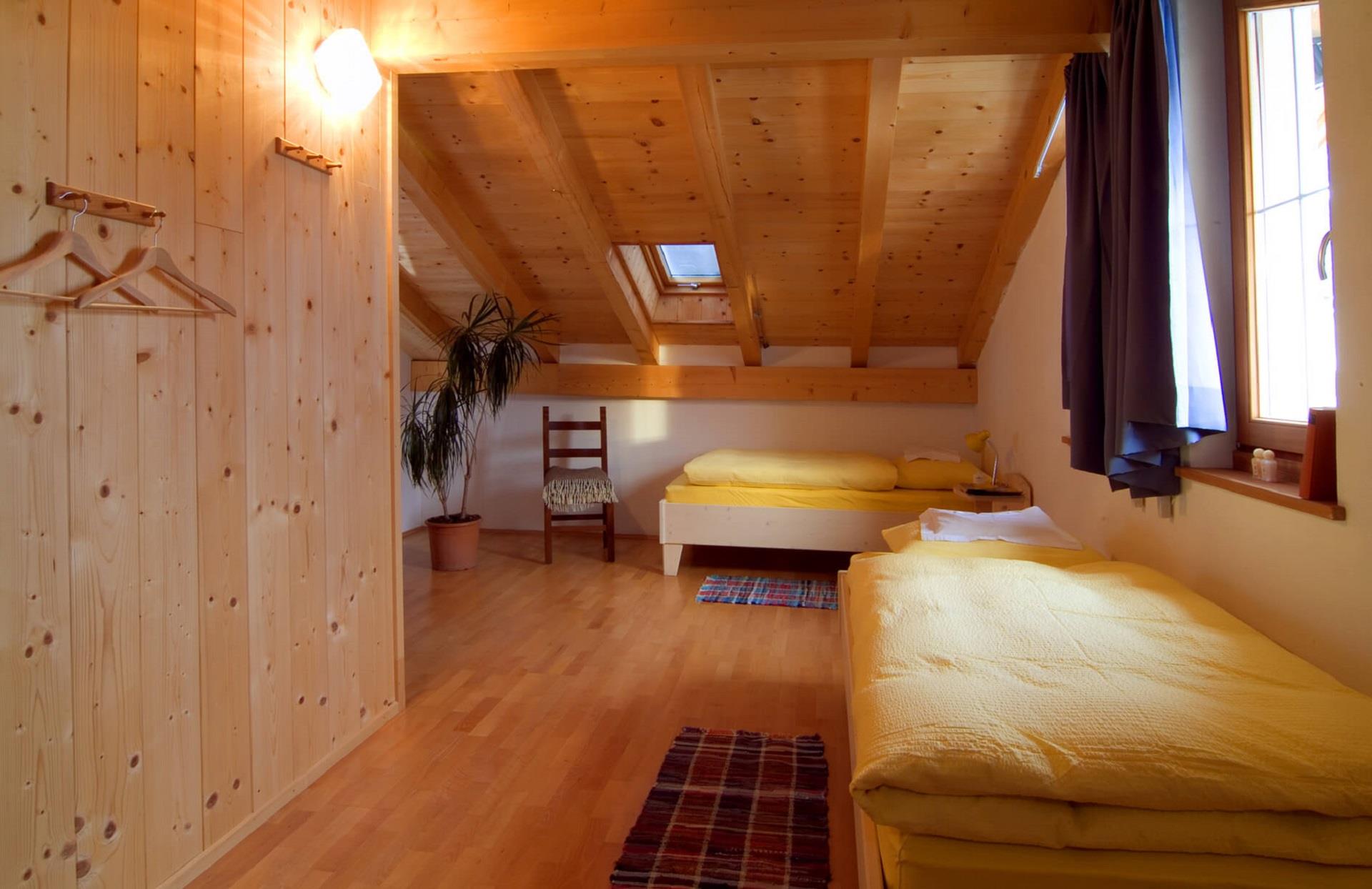 Haus Regenbogen Auer 4 suedtirol.info