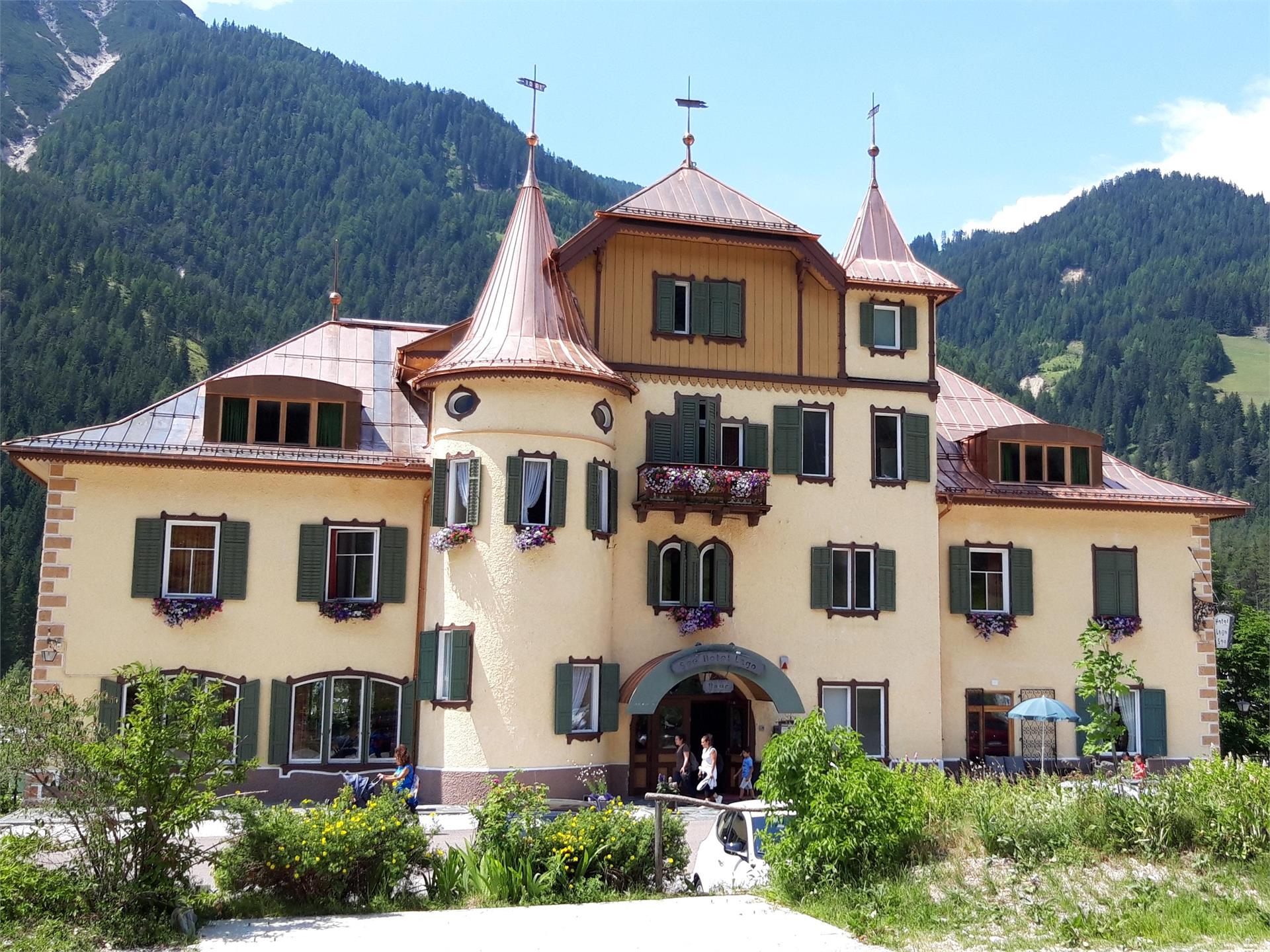 Hotel Baur al Lago Dobbiaco 1 suedtirol.info