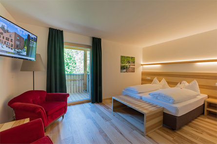 Hotel Dolomiten Toblach/Dobbiaco 11 suedtirol.info