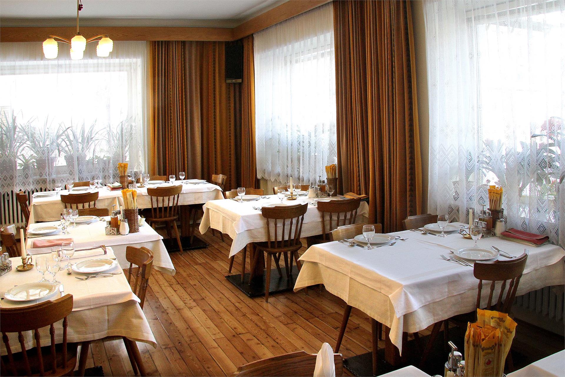 Hotel Villa Christina Toblach 3 suedtirol.info