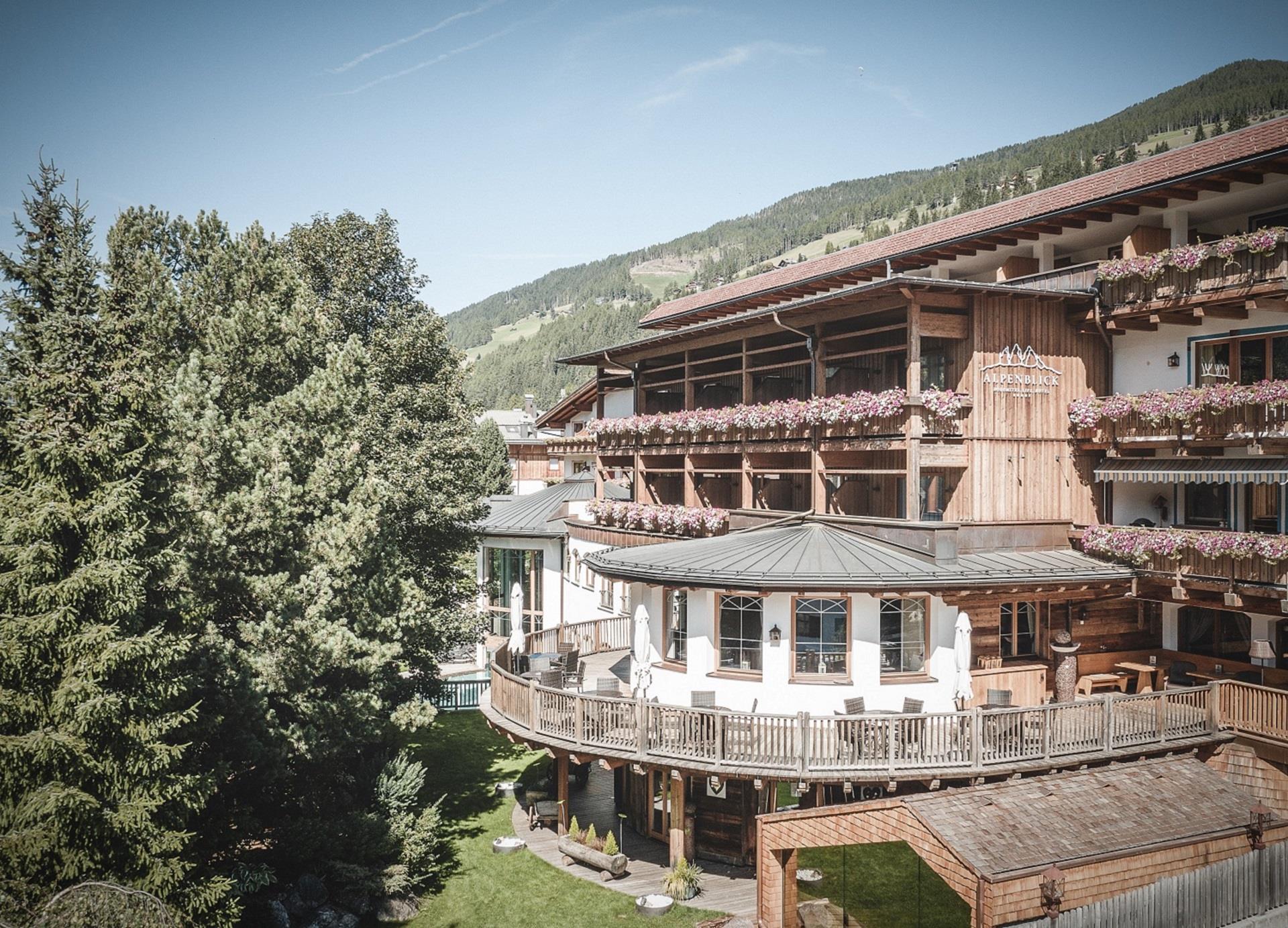 Hotel Alpenblick & Residence GmbH Sexten 1 suedtirol.info