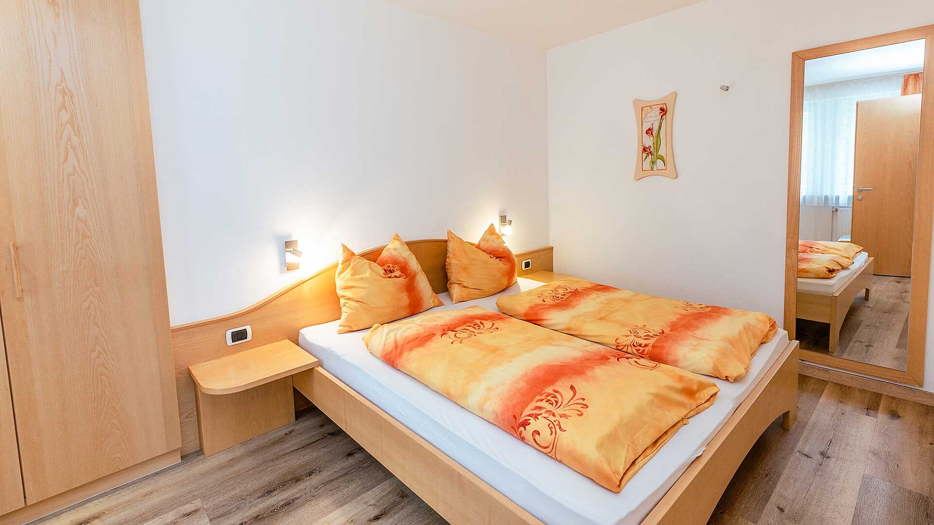 Apartment orange