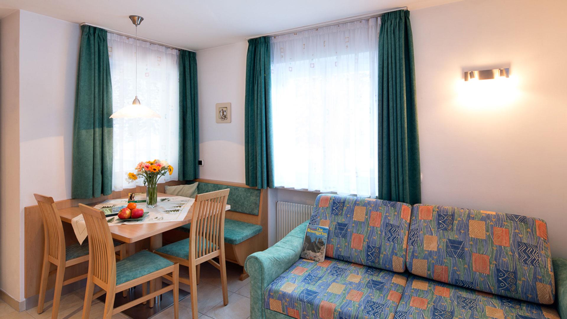 Haus Angelika Welschnofen 10 suedtirol.info