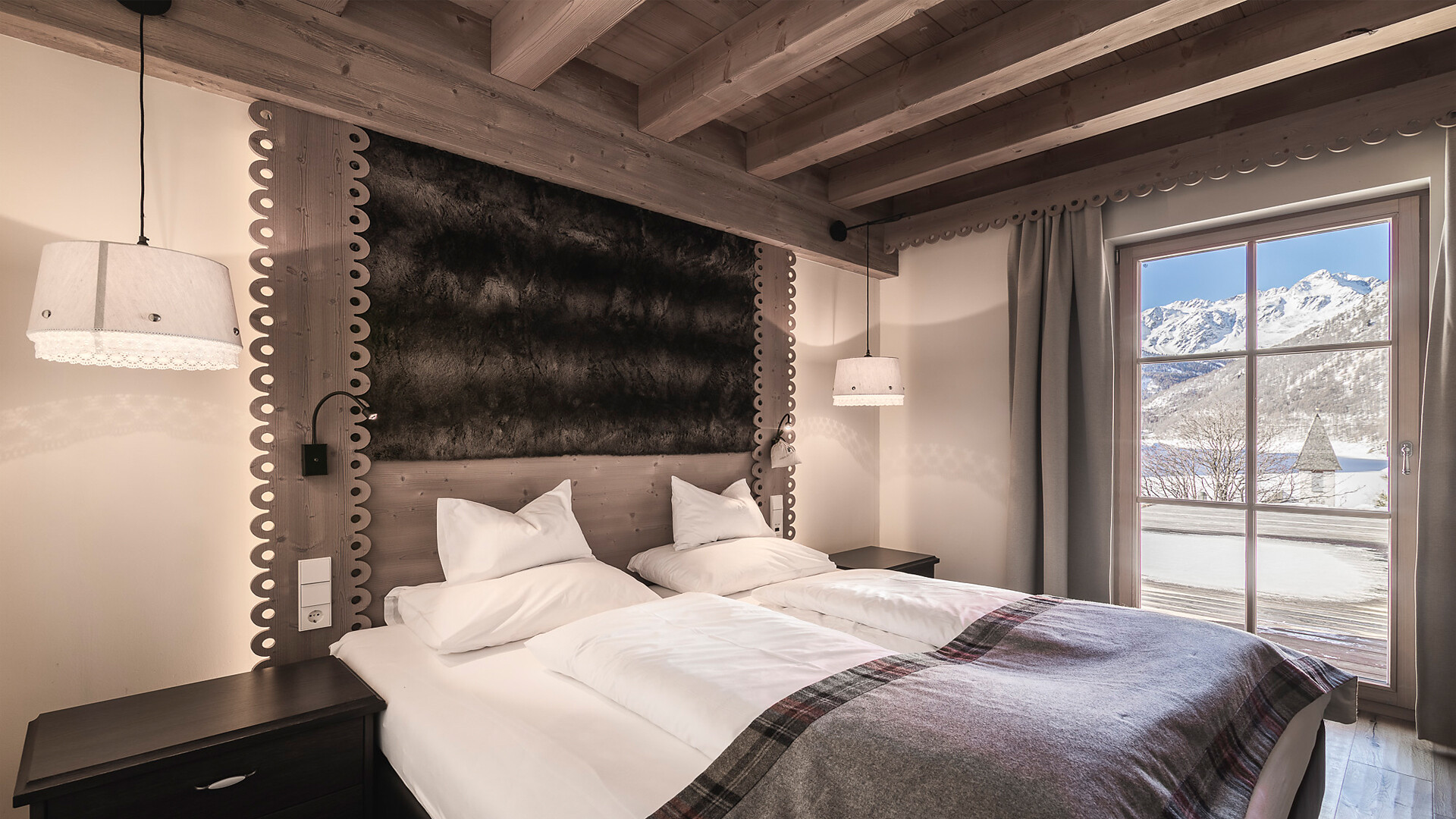 Schlafzimmer Chalets Edelweiss Südtirol