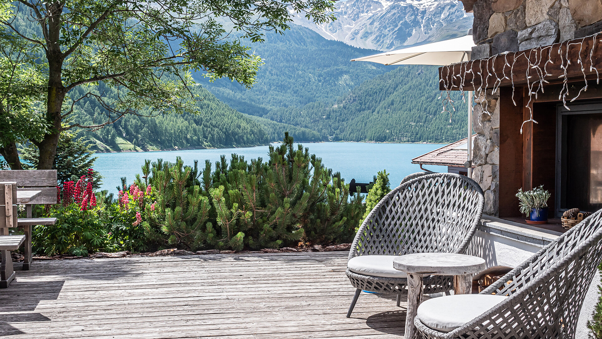 Panoramaterrasse Hotel Chalets Edelweiss
