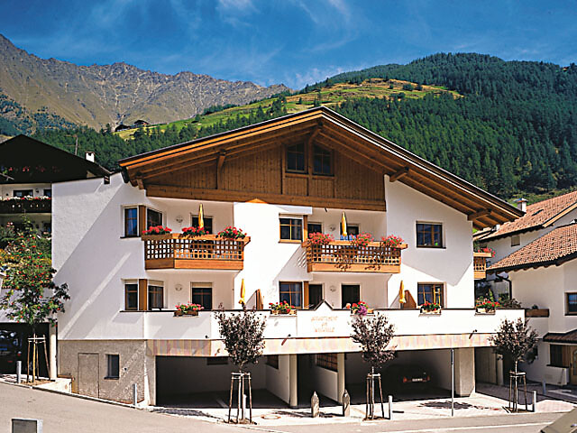 Haus am Wegkreuz - Vinschgau/Val Venosta - #1 - suedtirol.info