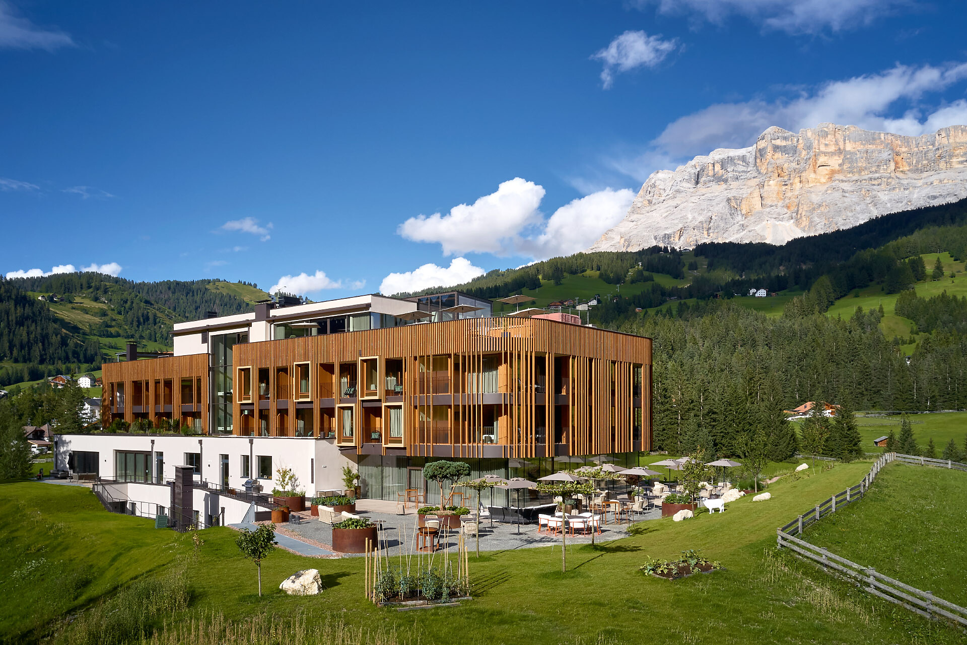 Hotel Badia Hill - Dolomites Region Alta Badia - #22 - suedtirol.info