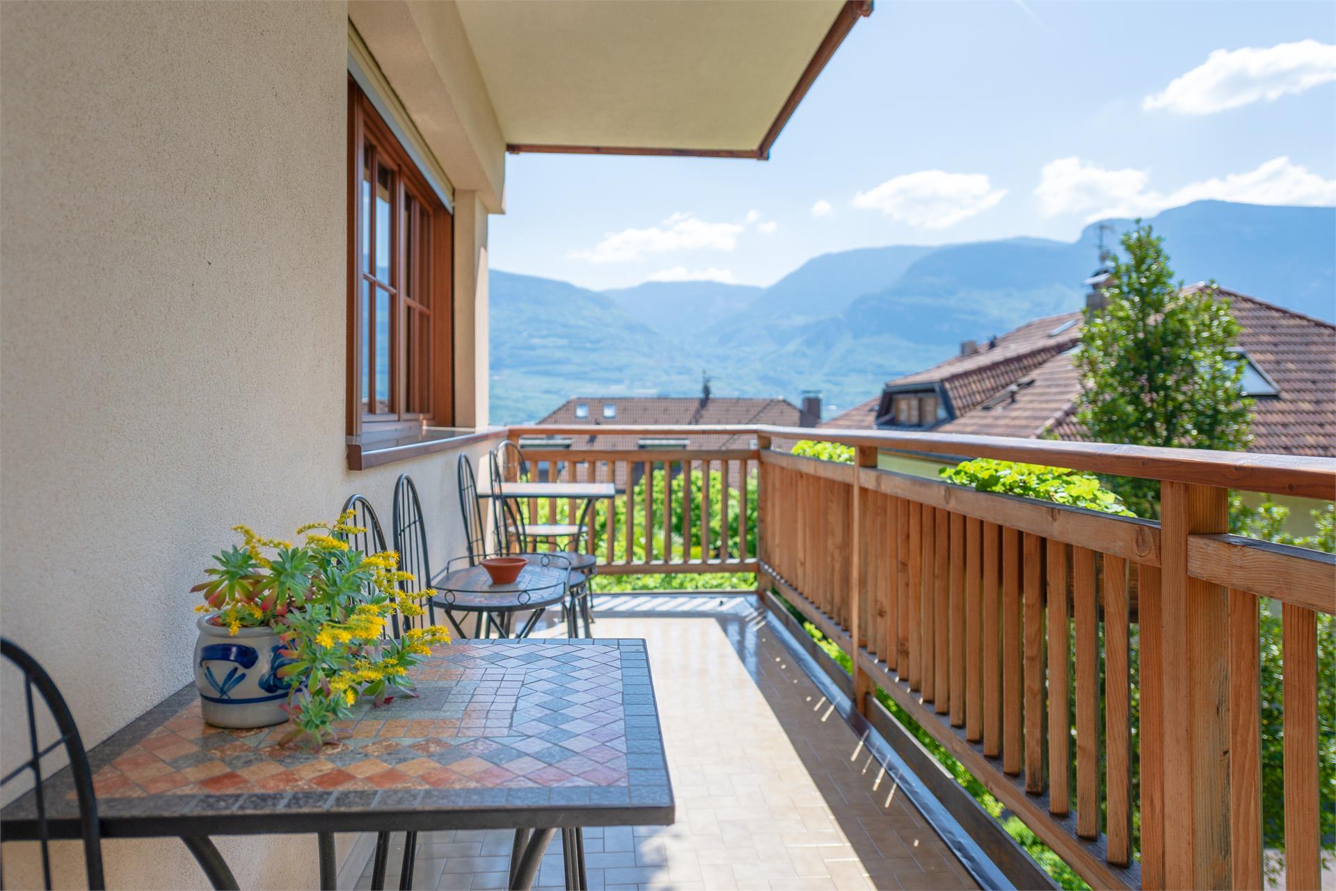 Haus Bellutti Tramin an der Weinstraße 4 suedtirol.info