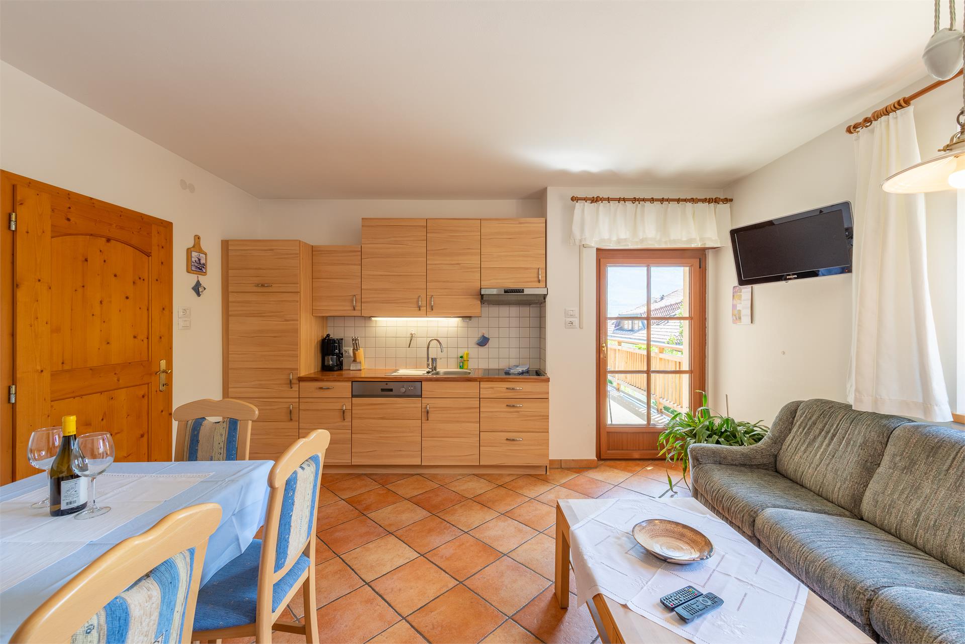 Haus Bellutti Tramin an der Weinstraße 6 suedtirol.info
