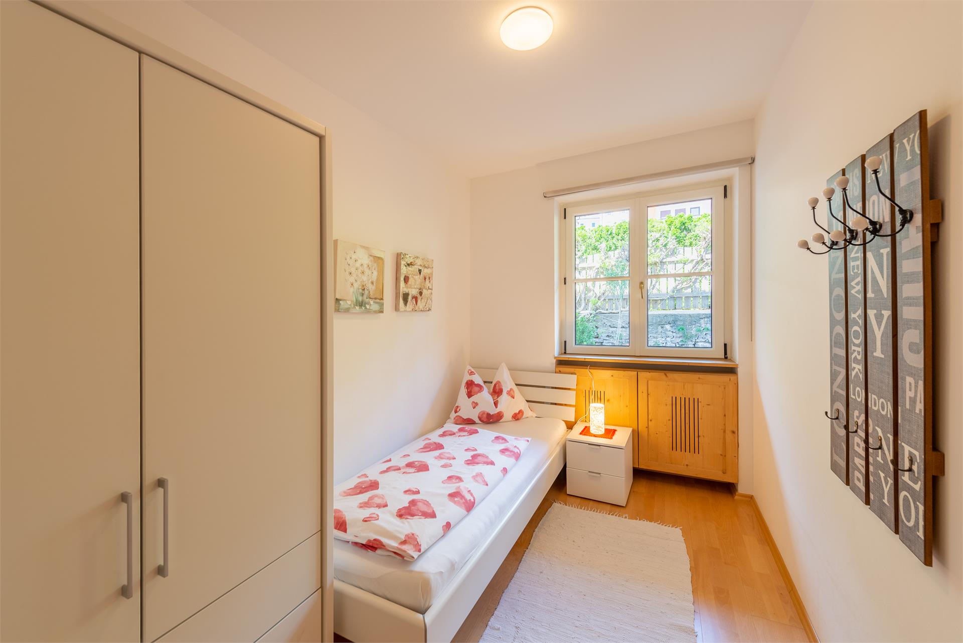 Haus Bellutti Tramin an der Weinstraße 24 suedtirol.info